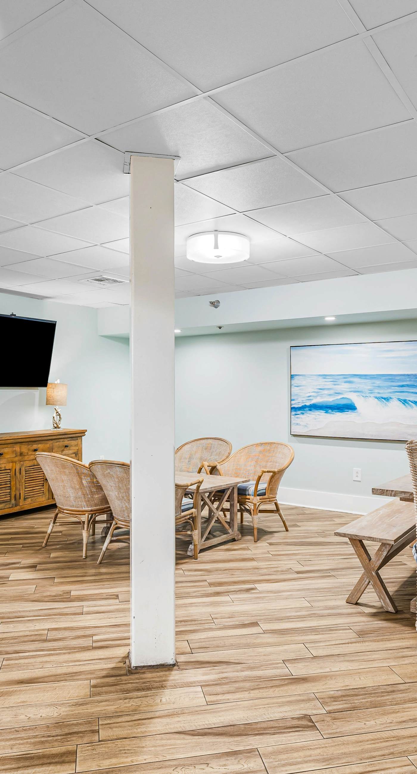 Ocean-view condo at SunDestin with pool, hot tub, sauna, and walkable locale