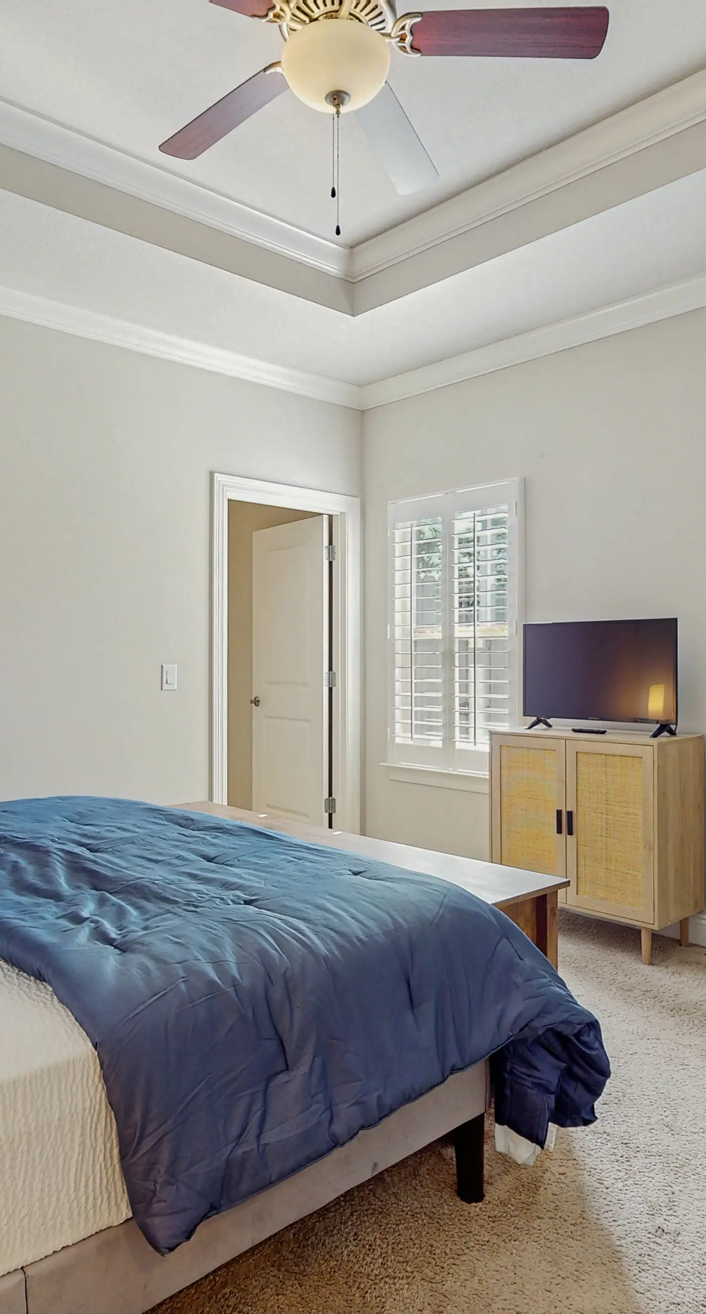 Spacious home with private pool, patio & close to beach