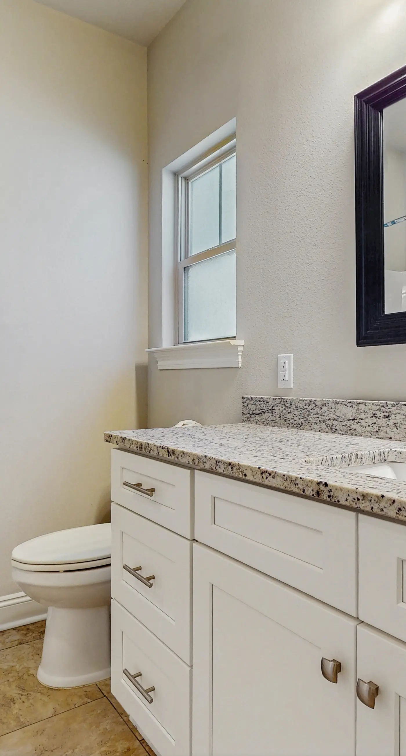 Spacious home with private pool, patio & close to beach