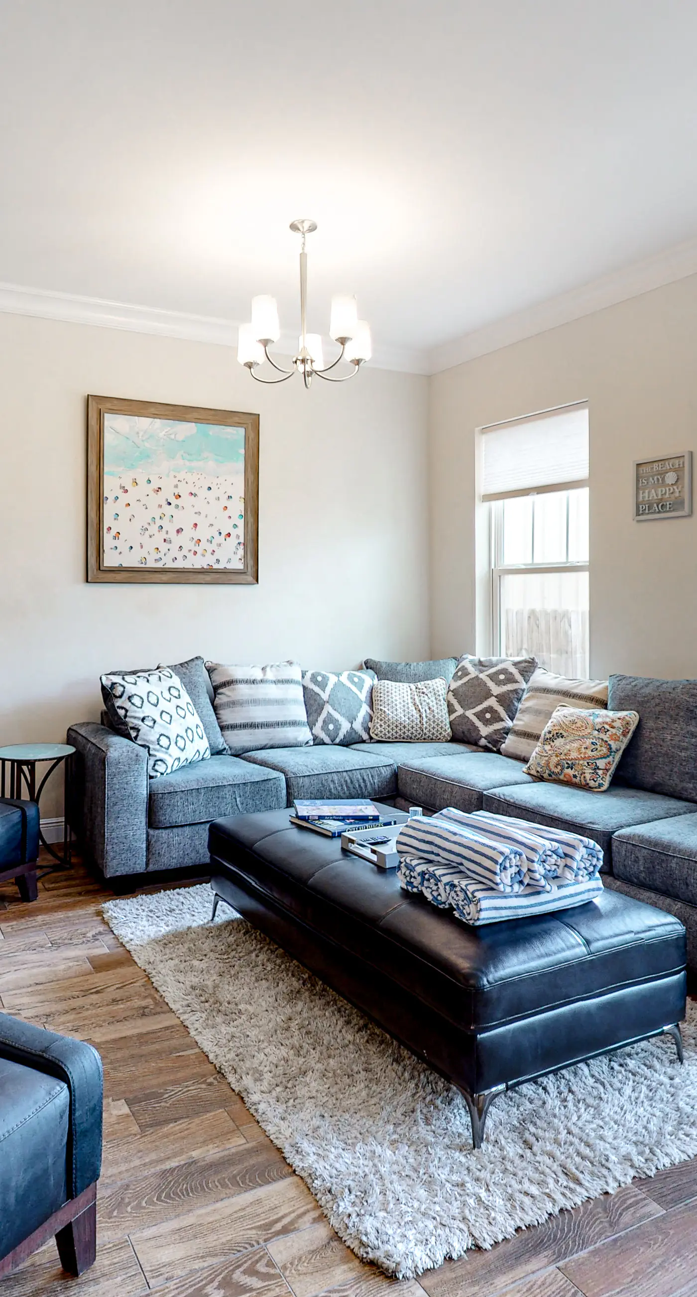 Dog-friendly beach house with balcony, fenced yard, & AC - walk to beach