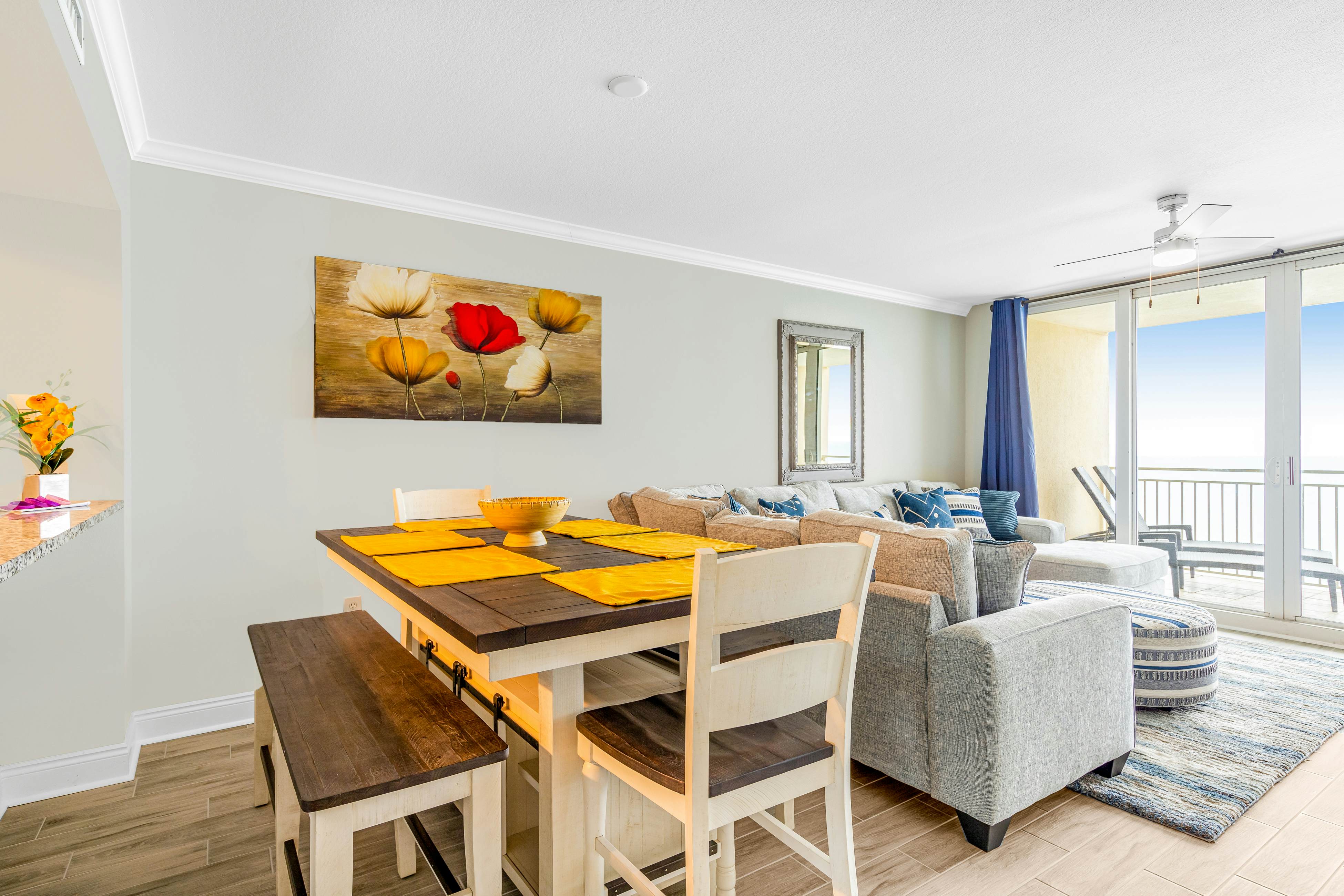 Waterfront w/ Views, Pools, Hot Tub, Gym - Walk to Beach, Snowbirds Welcome