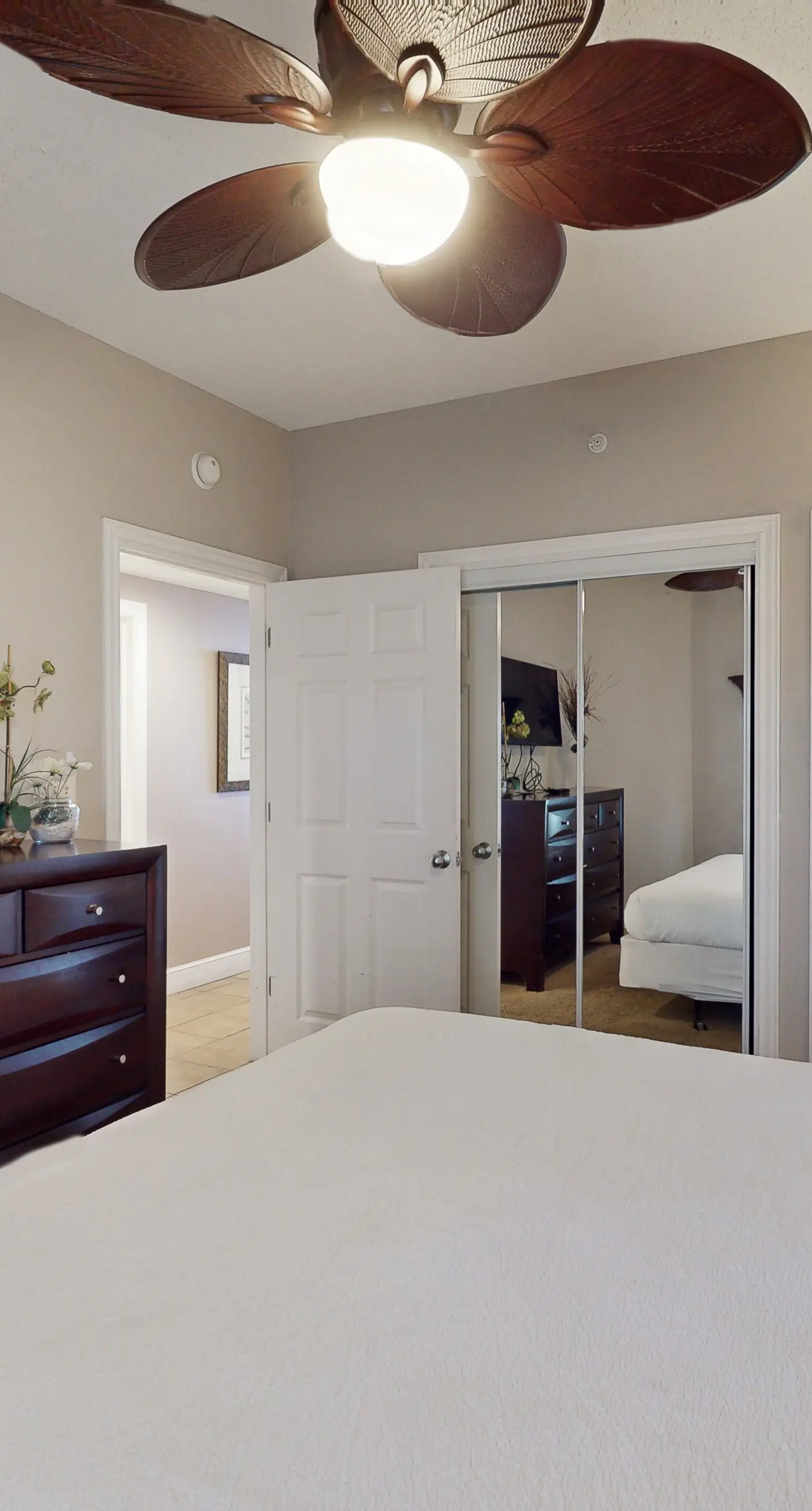 Oceanfront Condo with Views, Beach Access, Pool & Hot Tub at Majestic Beach Resort