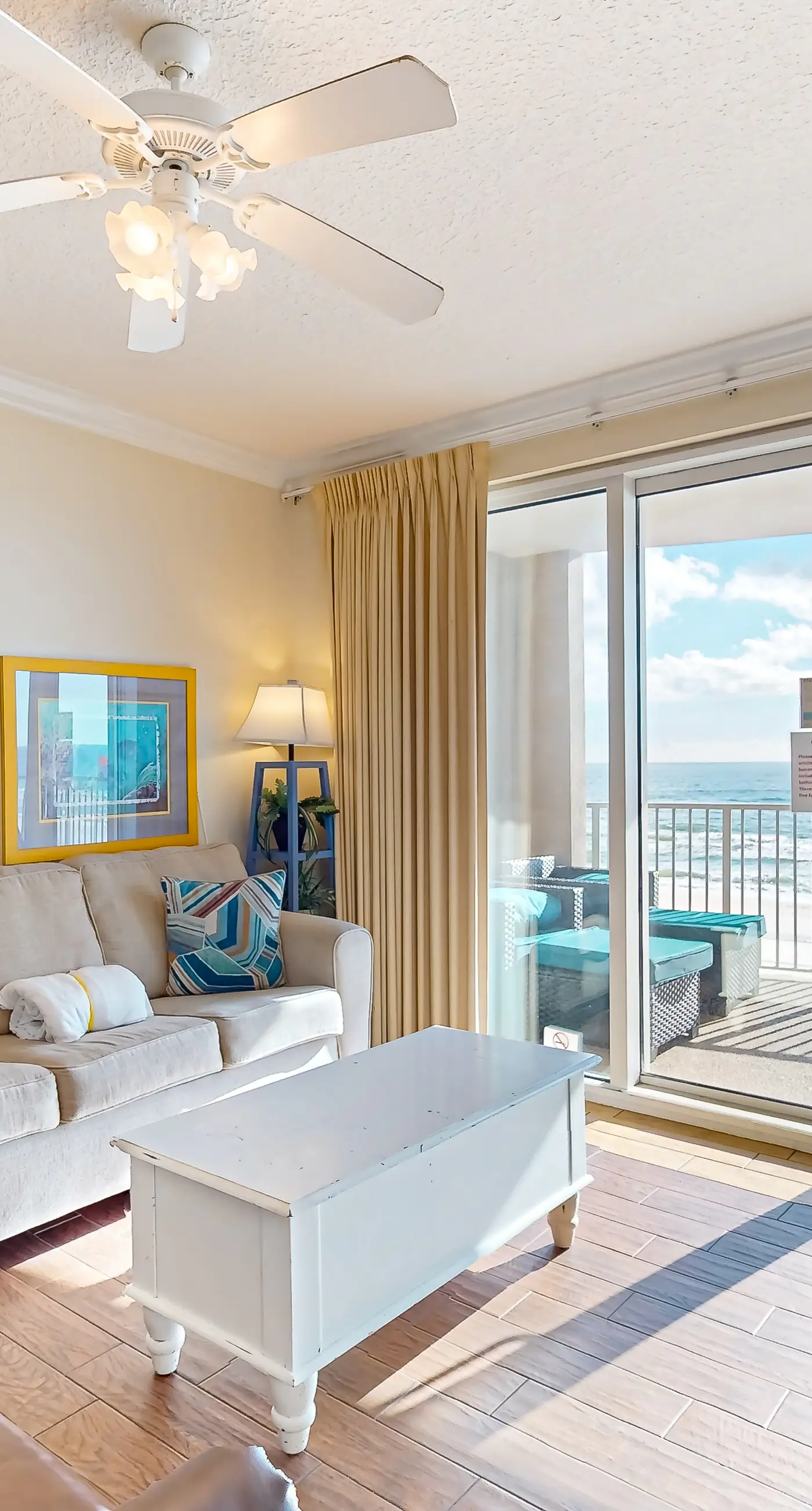 Exotic Emerald Coast condo with private deck, gulf view, pool & hot tub