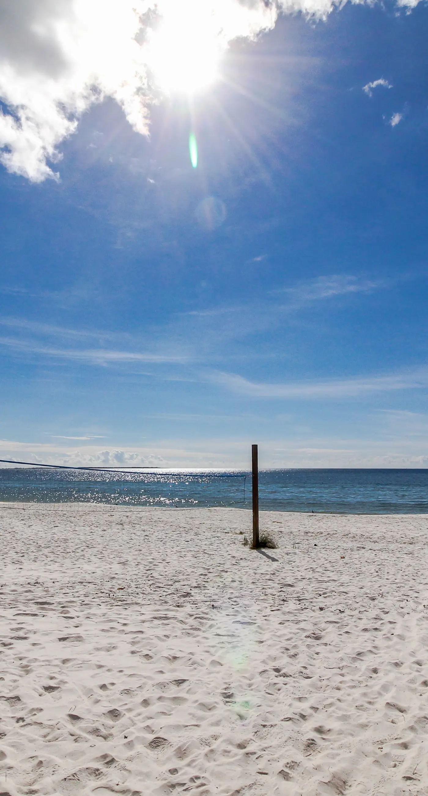 Exotic Emerald Coast condo with private deck, gulf view, pool & hot tub