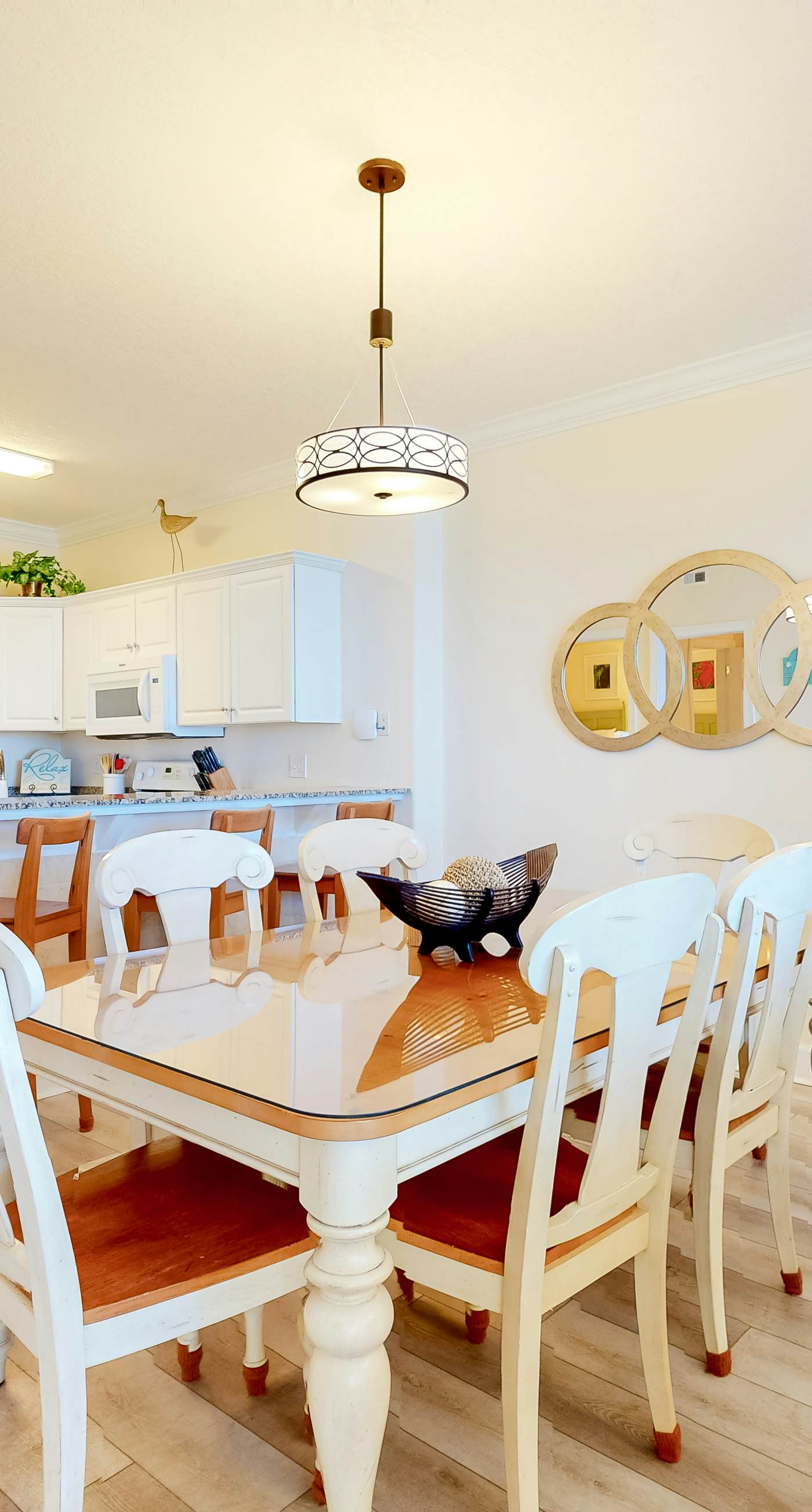 Oceanfront condo with epic gulf view, shared pool & hot tub, free WiFi, & W/D