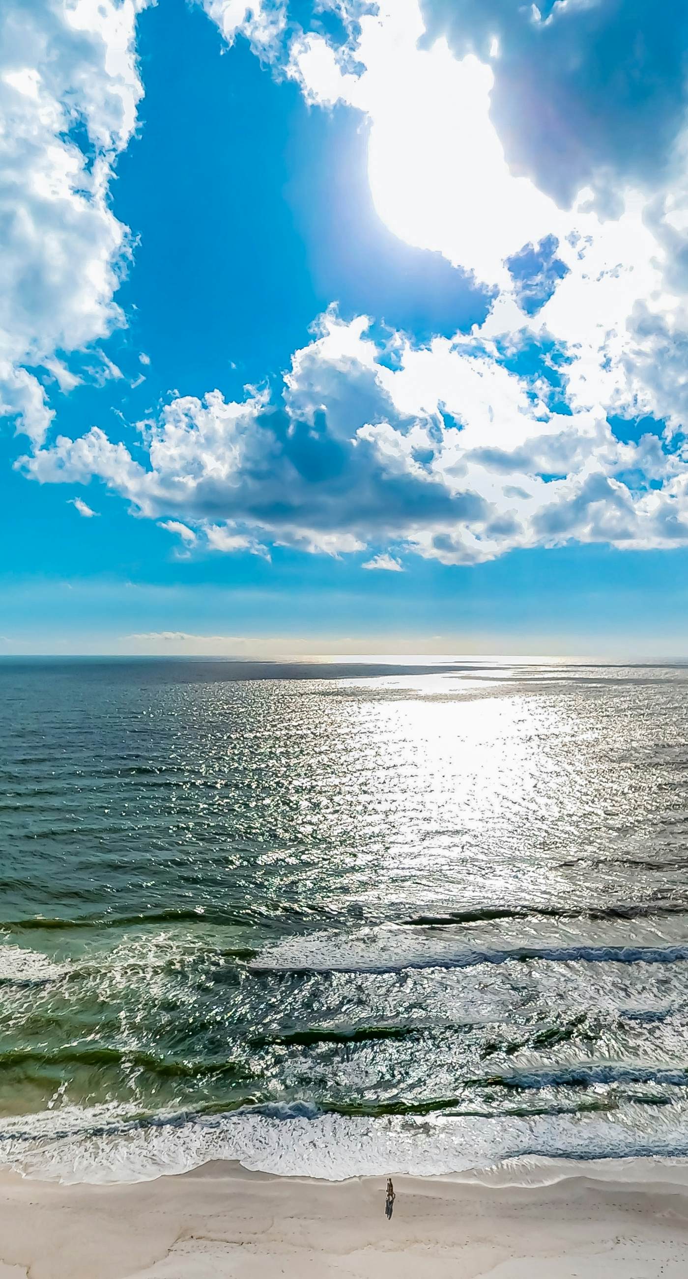 Waterfront Condo with Stunning Gulf View, Shared Pool, Hot Tub