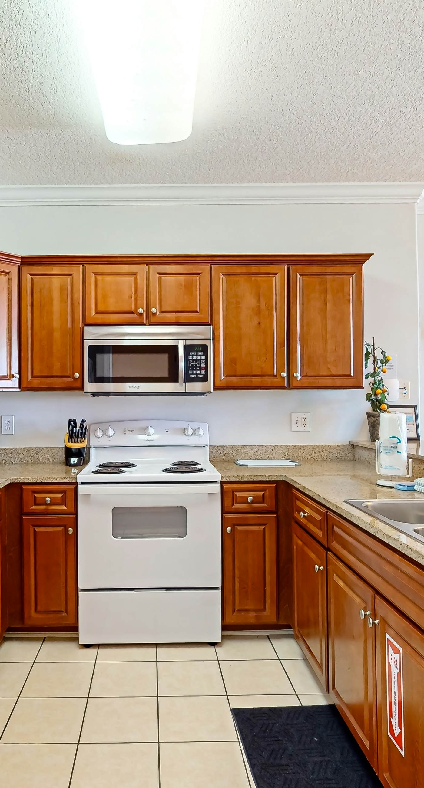 Waterfront Condo with Stunning Gulf View, Shared Pool, Hot Tub