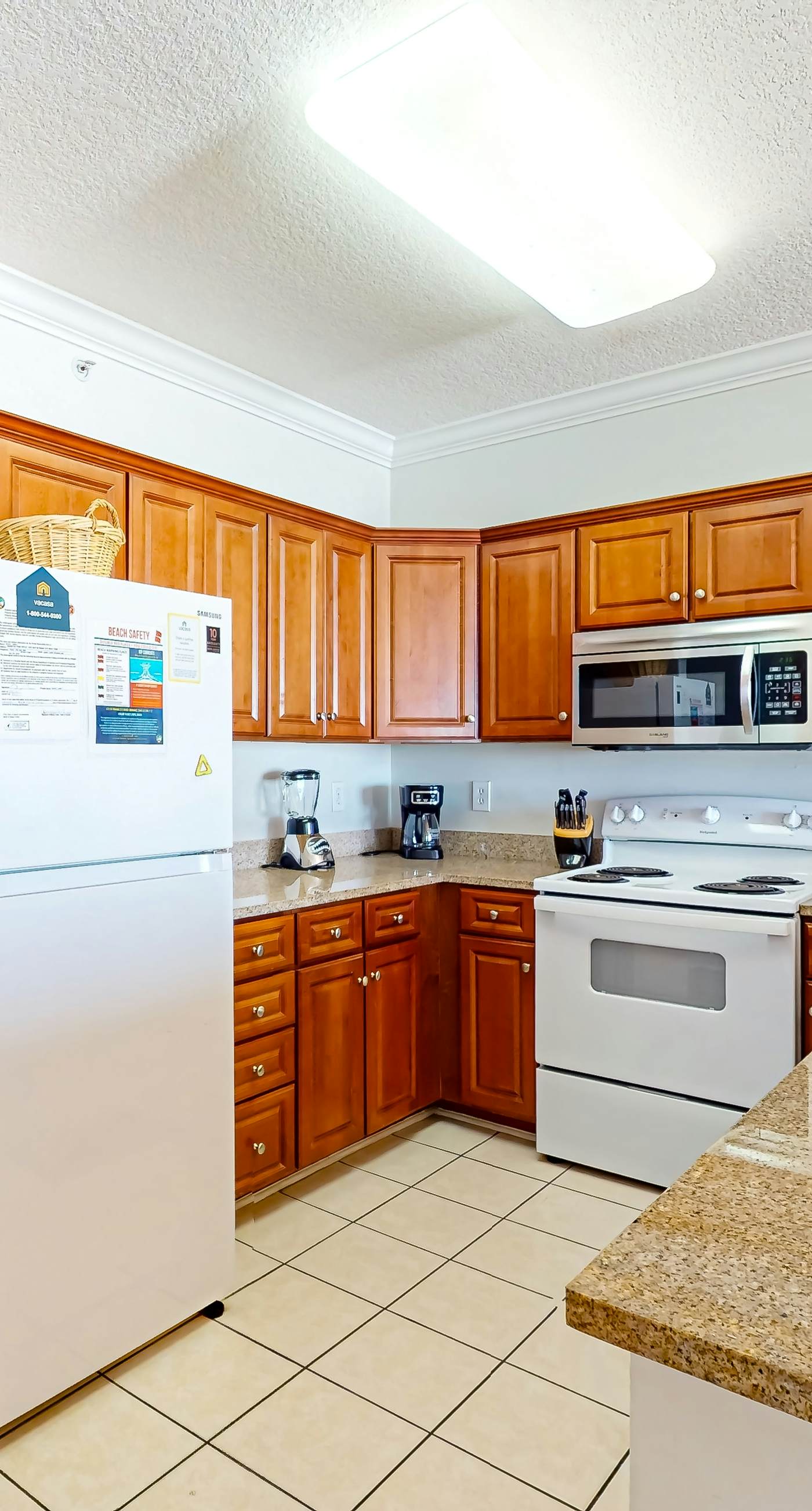 Waterfront Condo with Stunning Gulf View, Shared Pool, Hot Tub