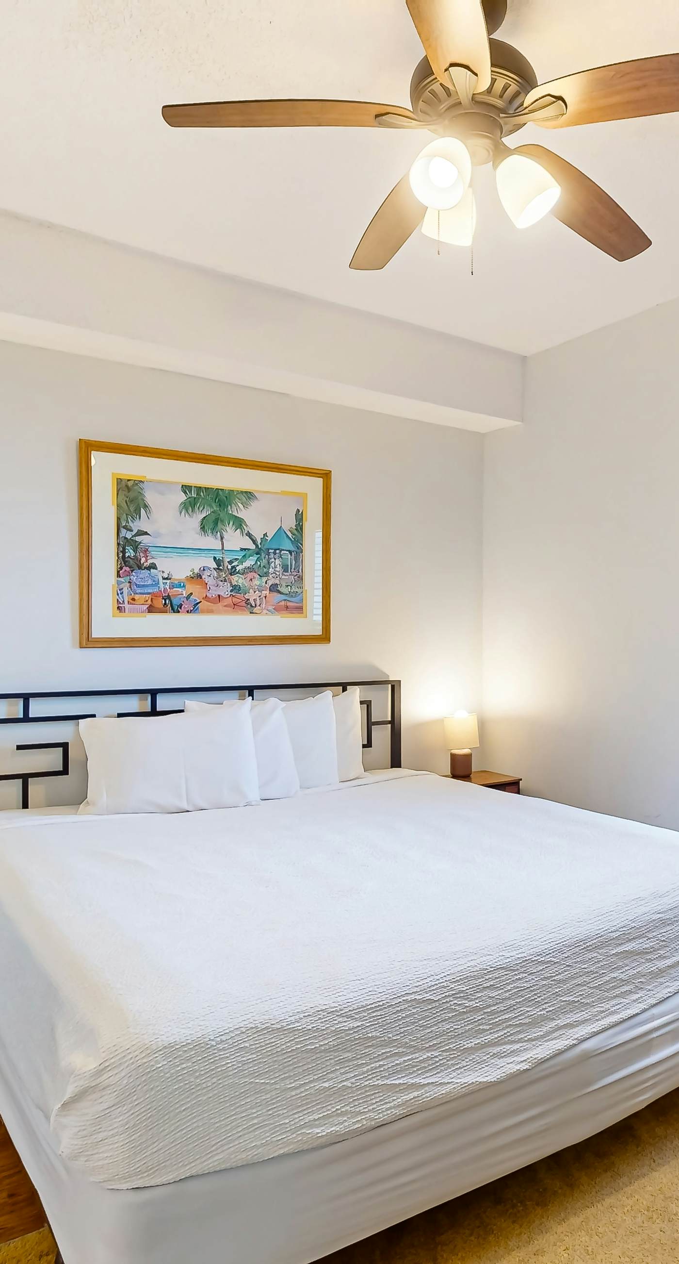 Waterfront Condo with Stunning Gulf View, Shared Pool, Hot Tub