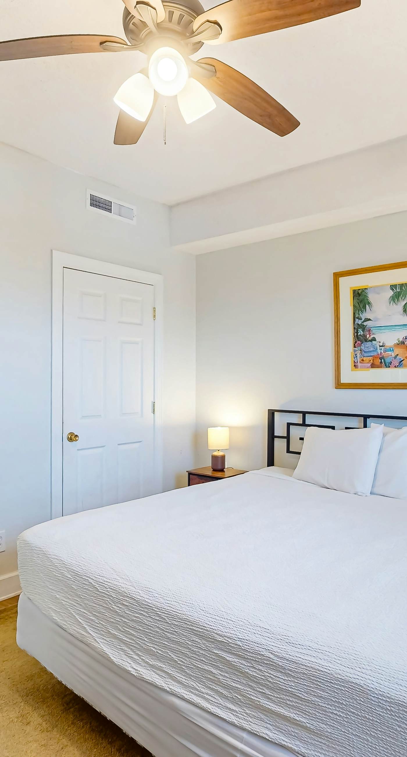 Waterfront Condo with Stunning Gulf View, Shared Pool, Hot Tub