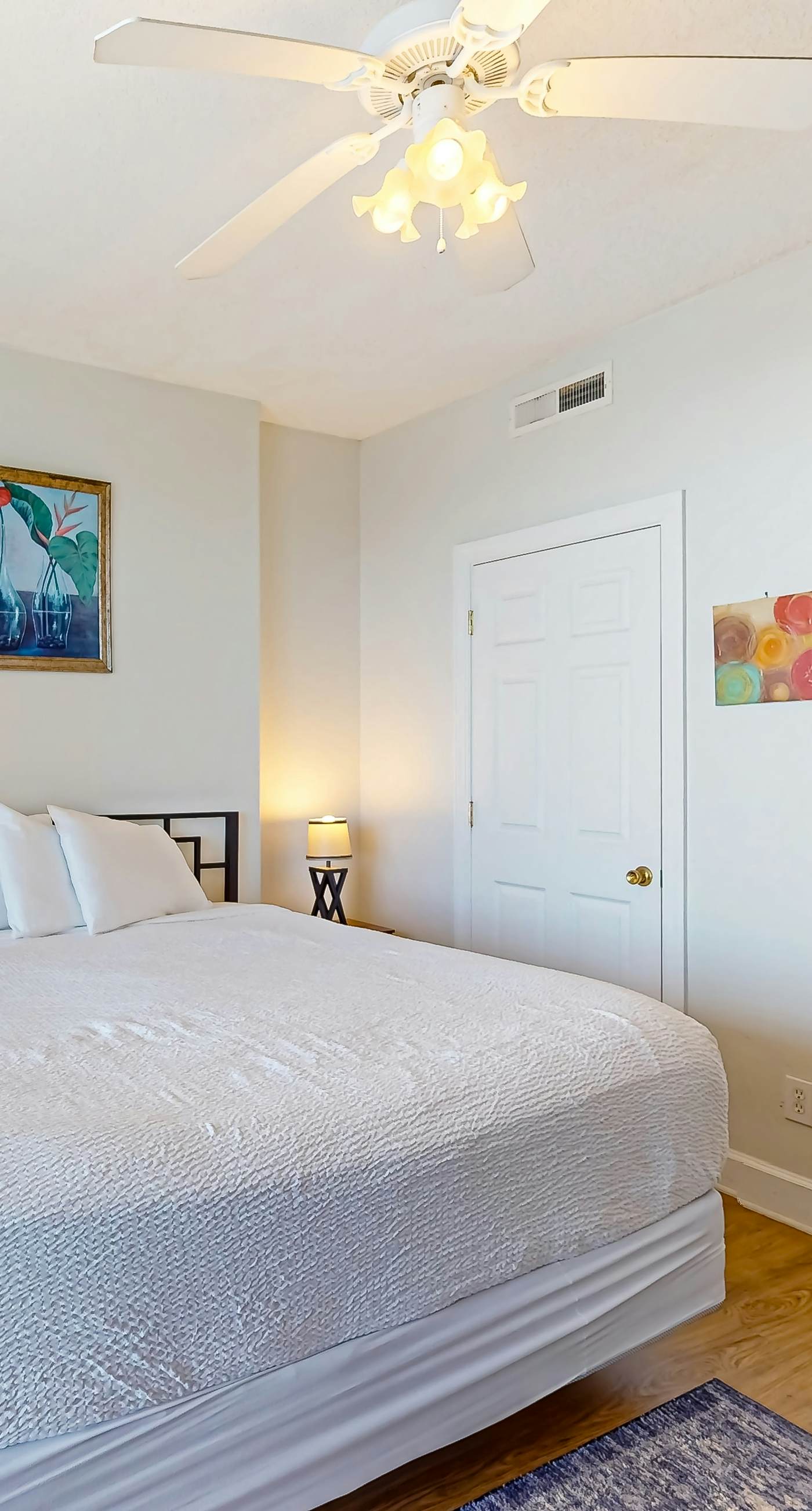 Waterfront Condo with Stunning Gulf View, Shared Pool, Hot Tub