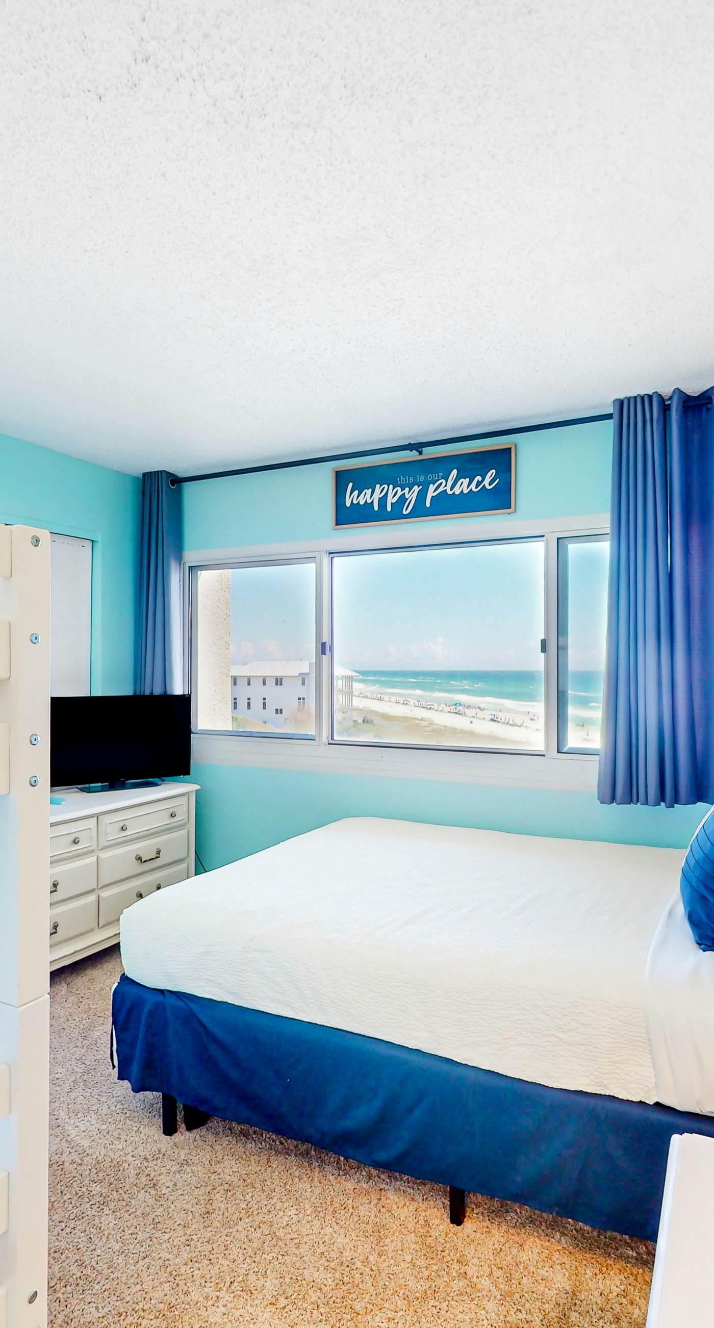 Gulf & lake view condo in beachfront resort with pool, tennis & saunas