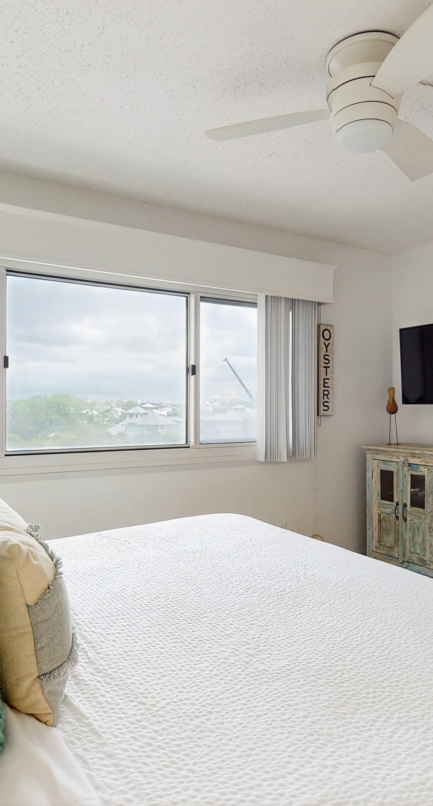 Beautiful beachfront condo with shared pool and beach access