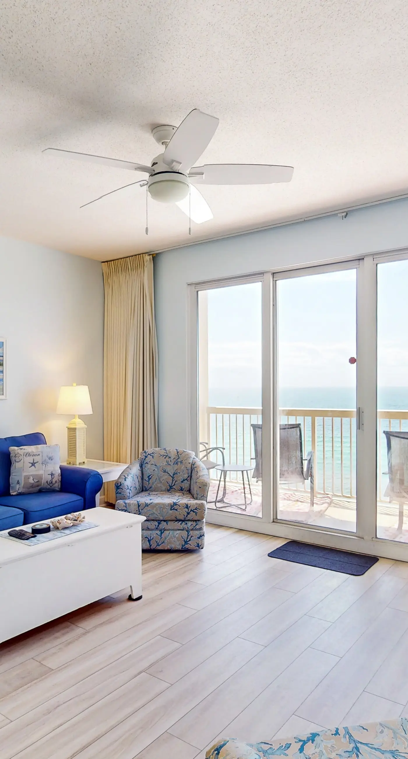 Gorgeous condo with private balcony, shared pool & beach access