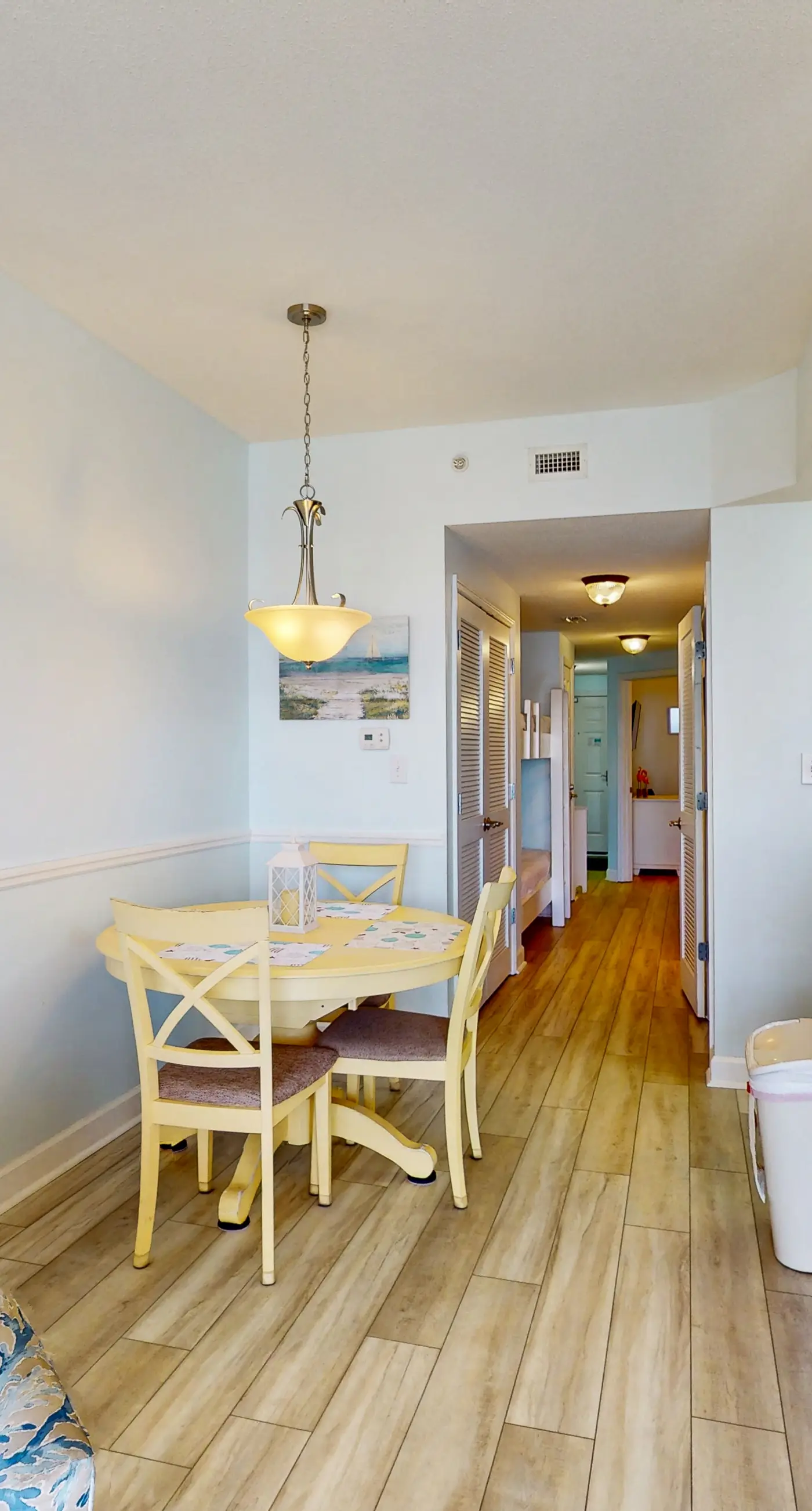 Gorgeous condo with private balcony, shared pool & beach access