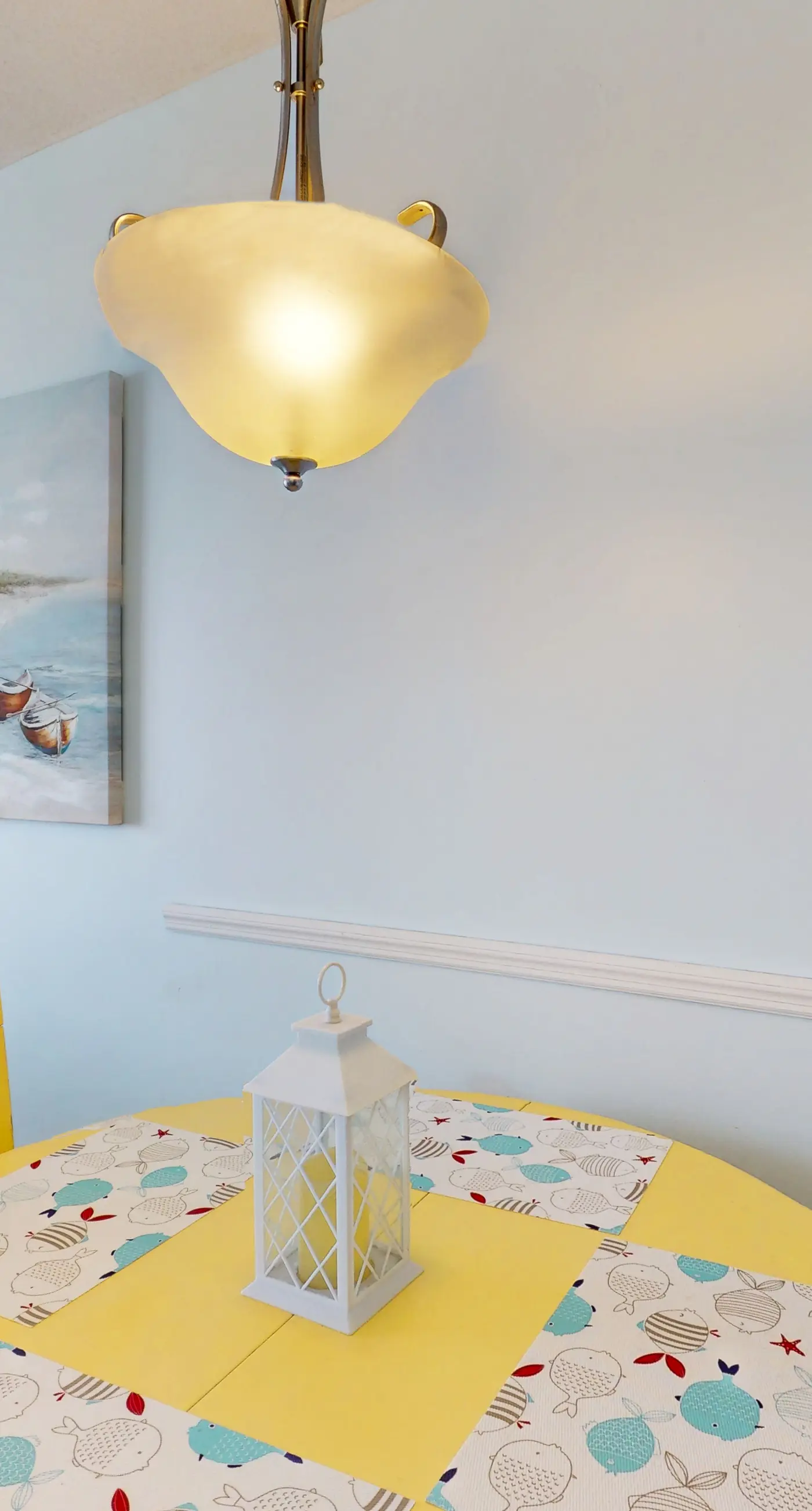 Gorgeous condo with private balcony, shared pool & beach access