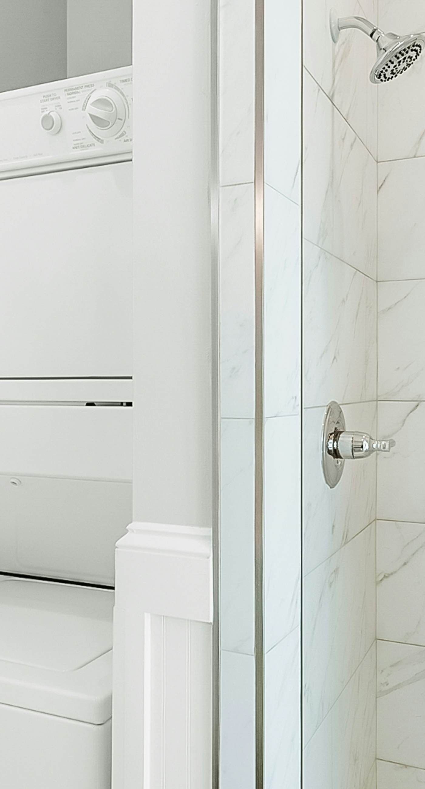 Spotless beachfront dream with views, a shared pool, & sports courts