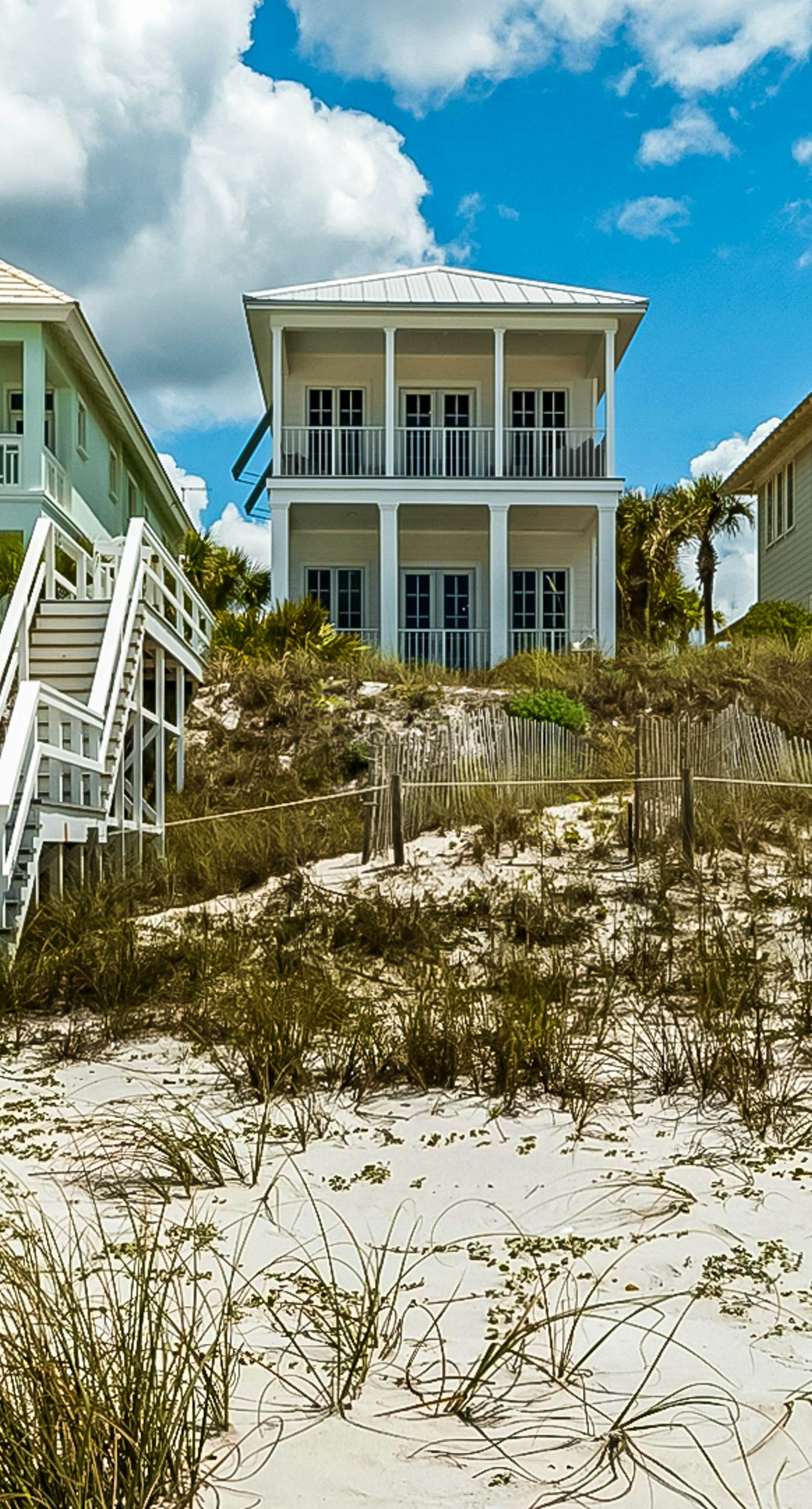 Spotless beachfront dream with views, a shared pool, & sports courts