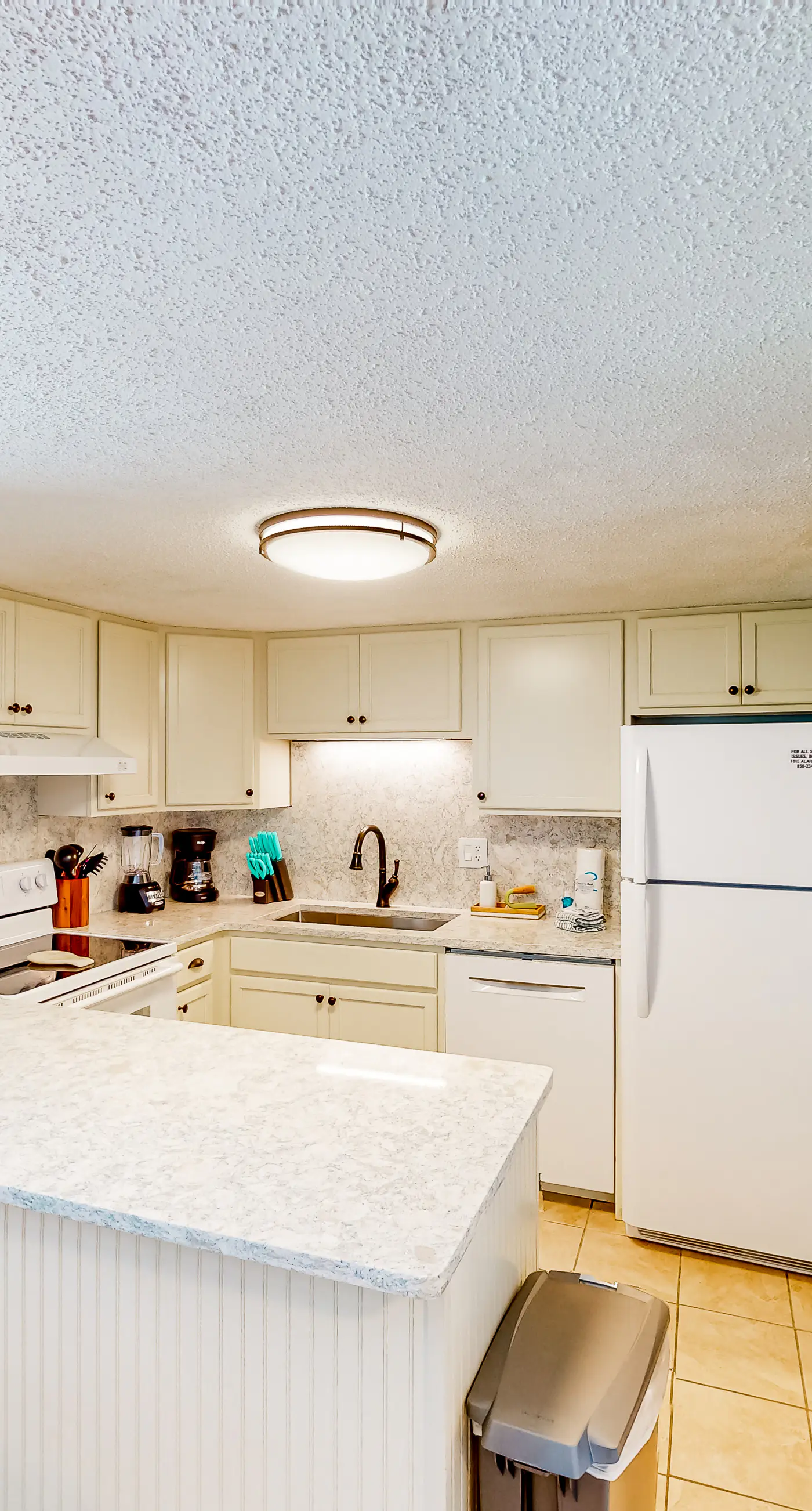 Resort condo in Panama City Beach with direct beach access