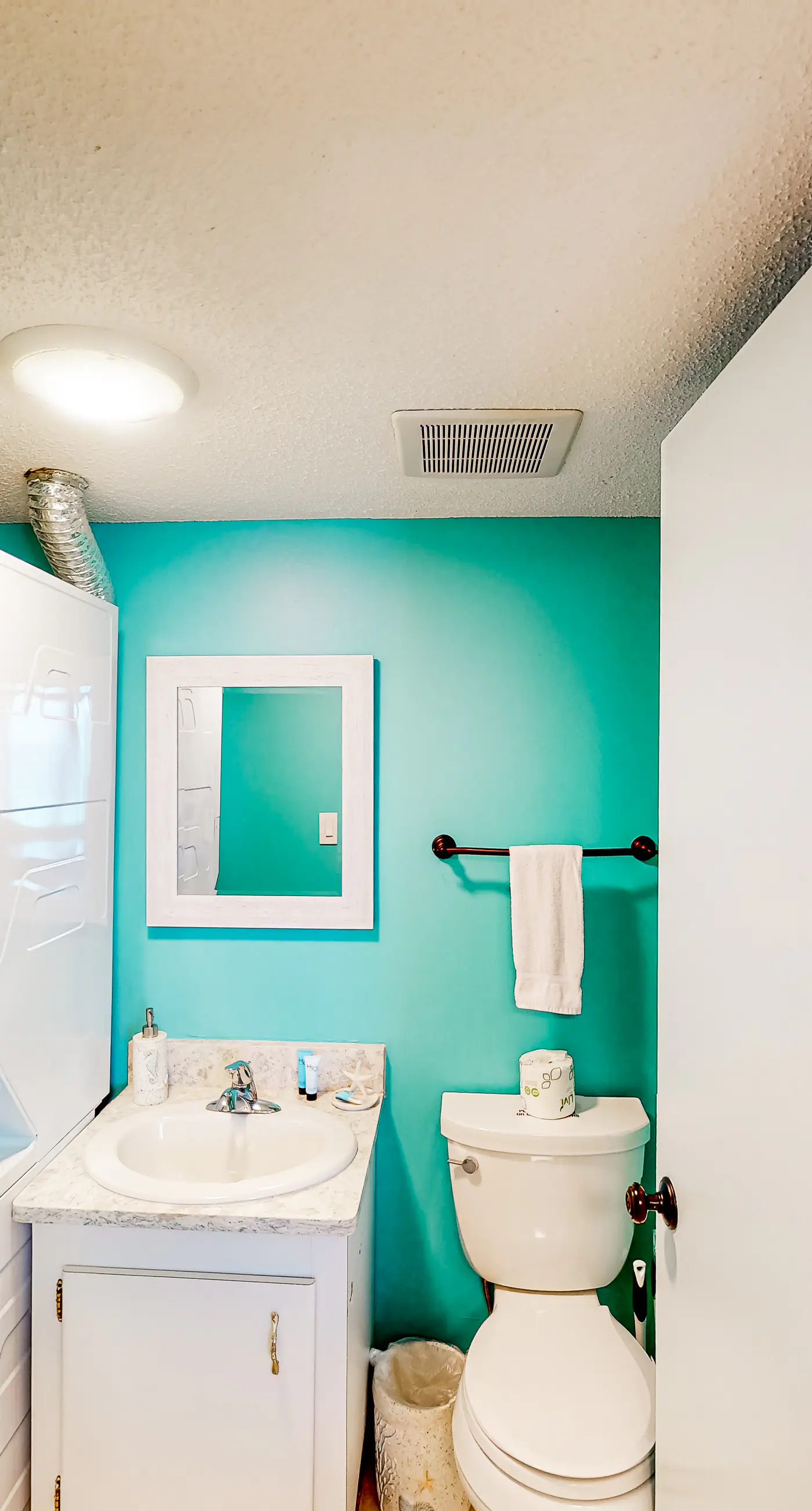 Resort condo in Panama City Beach with direct beach access