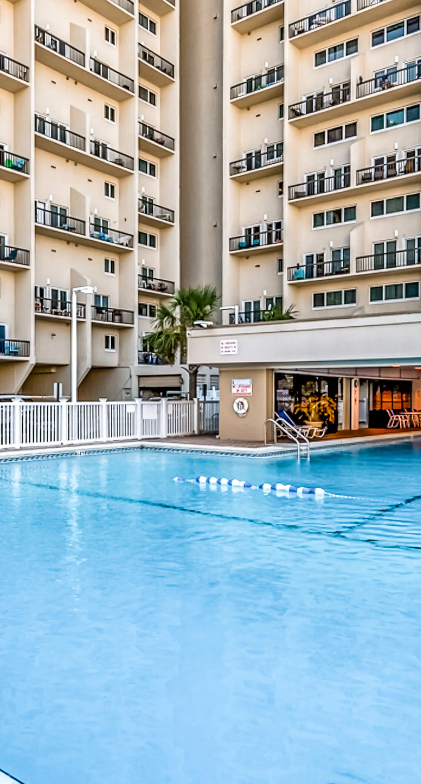 Resort condo in Panama City Beach with direct beach access