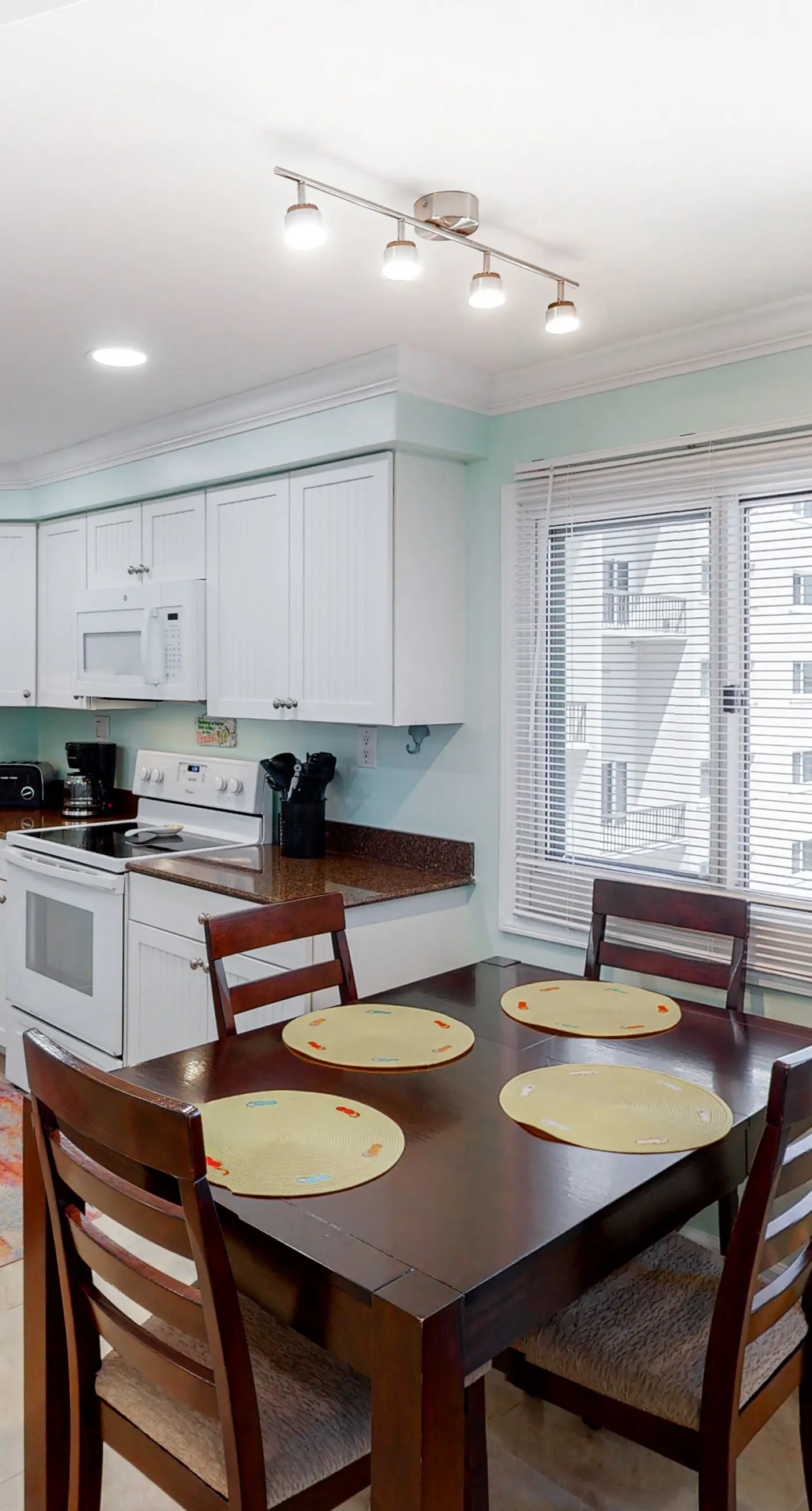 Oceanfront Pinnacle Port condo w/ tennis & basketball courts + private balcony!