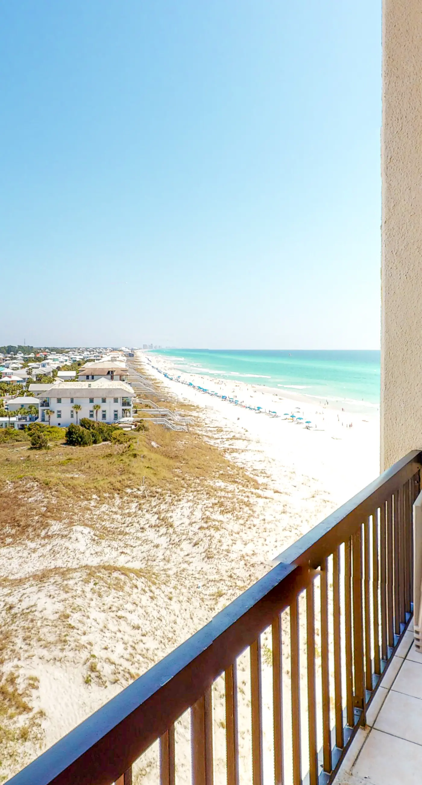 Oceanfront Pinnacle Port condo w/ tennis & basketball courts + private balcony!