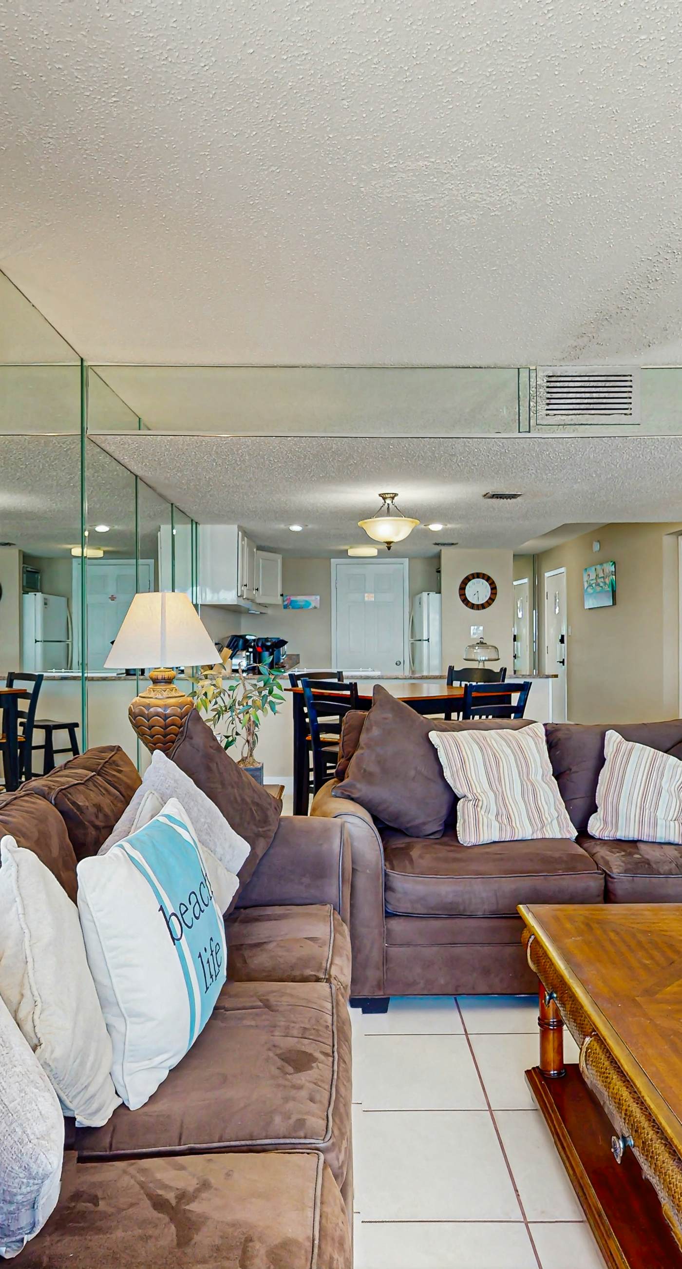 Gorgeous beachfront condo with plenty of space, shared pool & beach access
