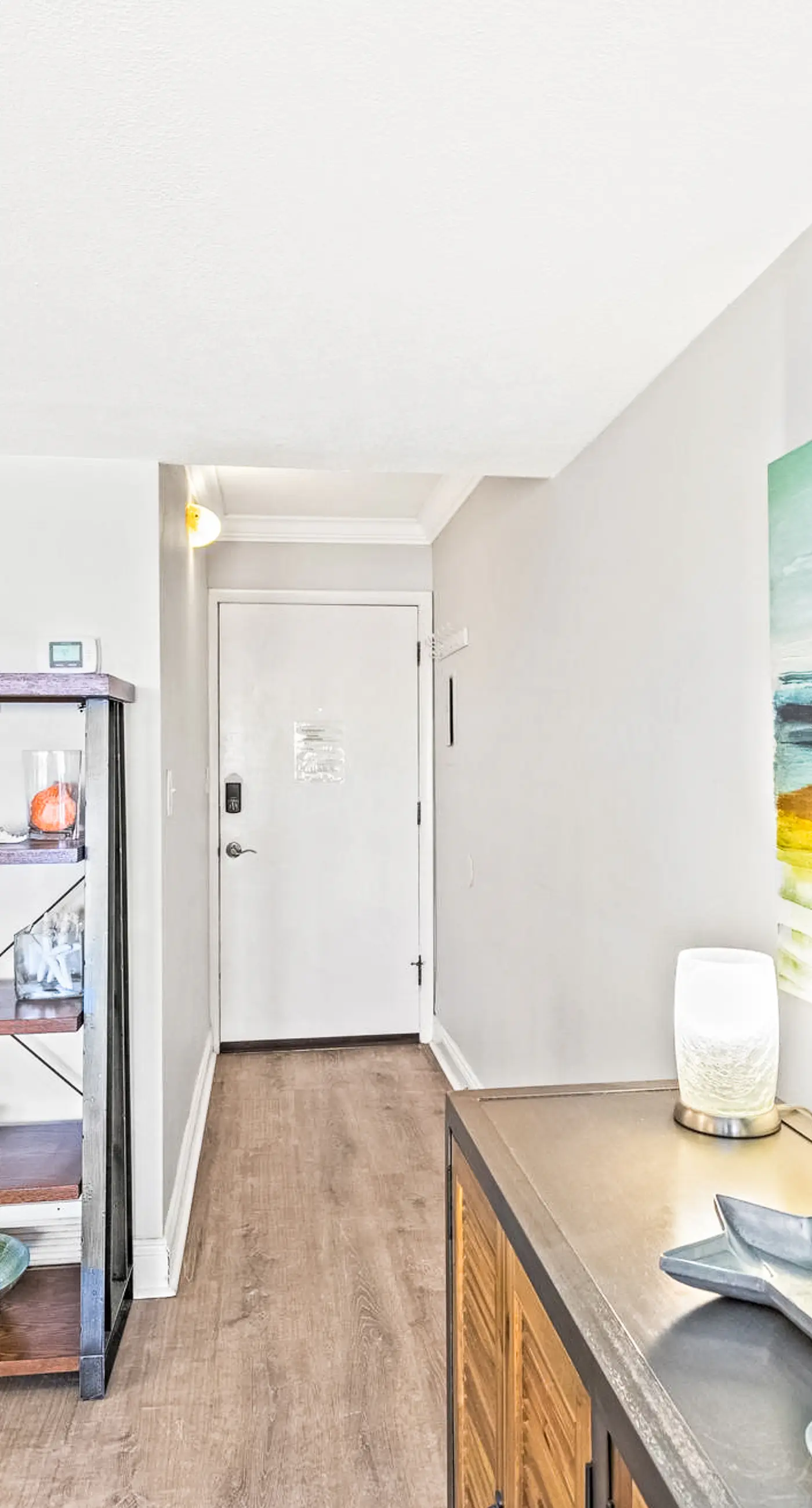 Pinnacle Port B1 707