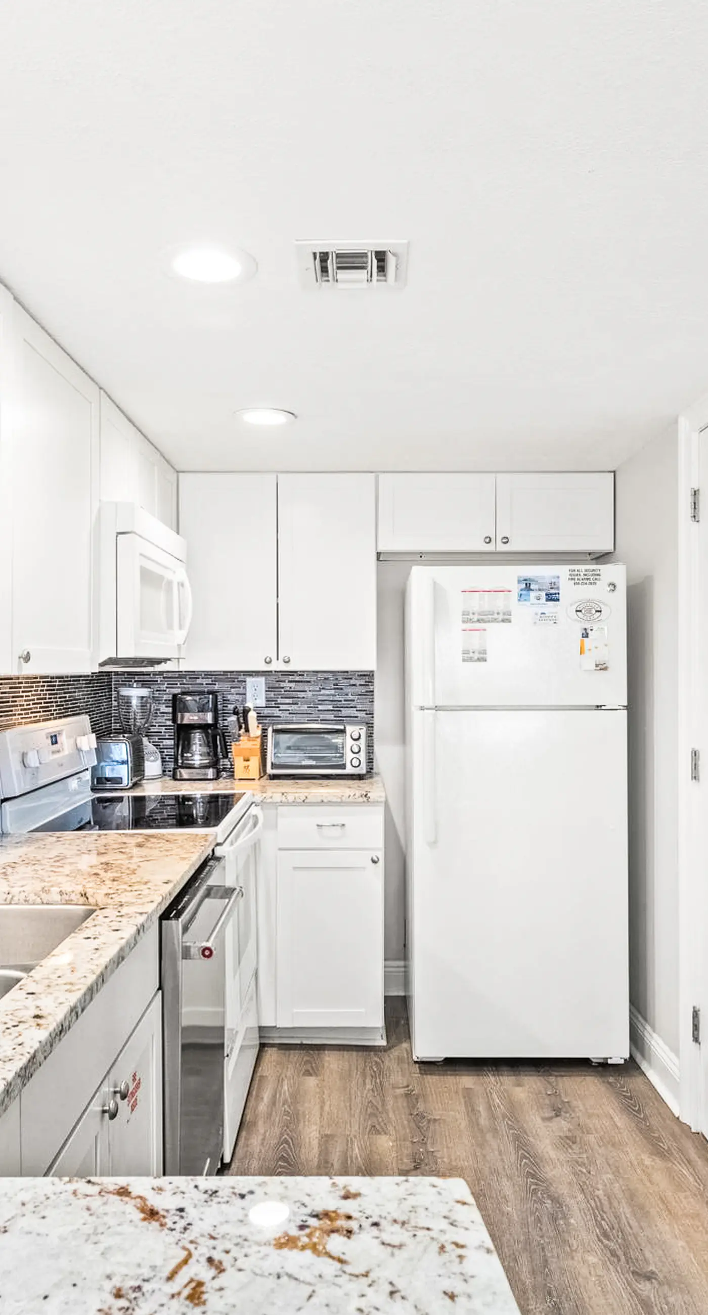 Pinnacle Port B1 707