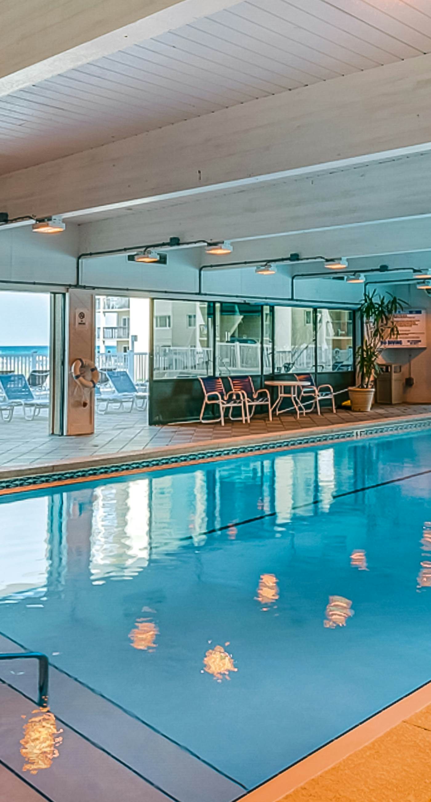 Gorgeous beachfront condo, shared pool and beach access