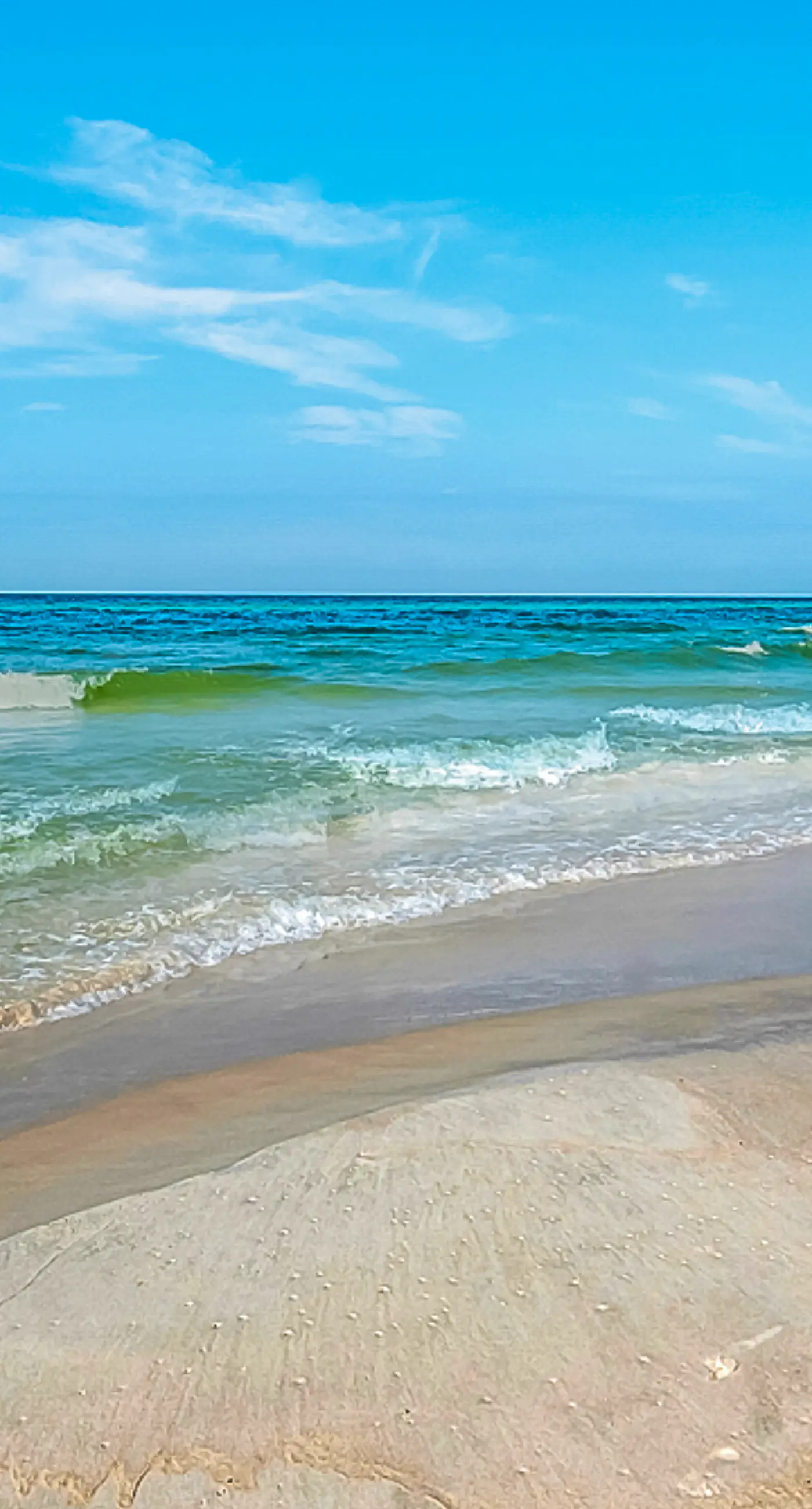 Beachfront penthouse with Gulf views, pools, beach chairs, saunas & tennis