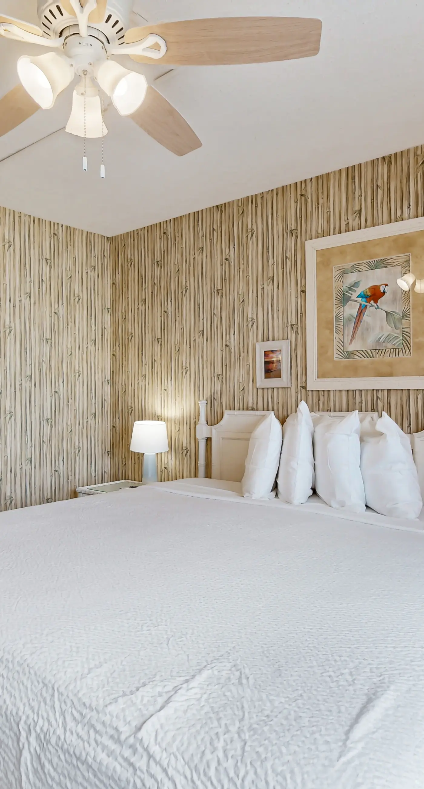 Cozy beachfront condo with private balcony, shared pool & beach access