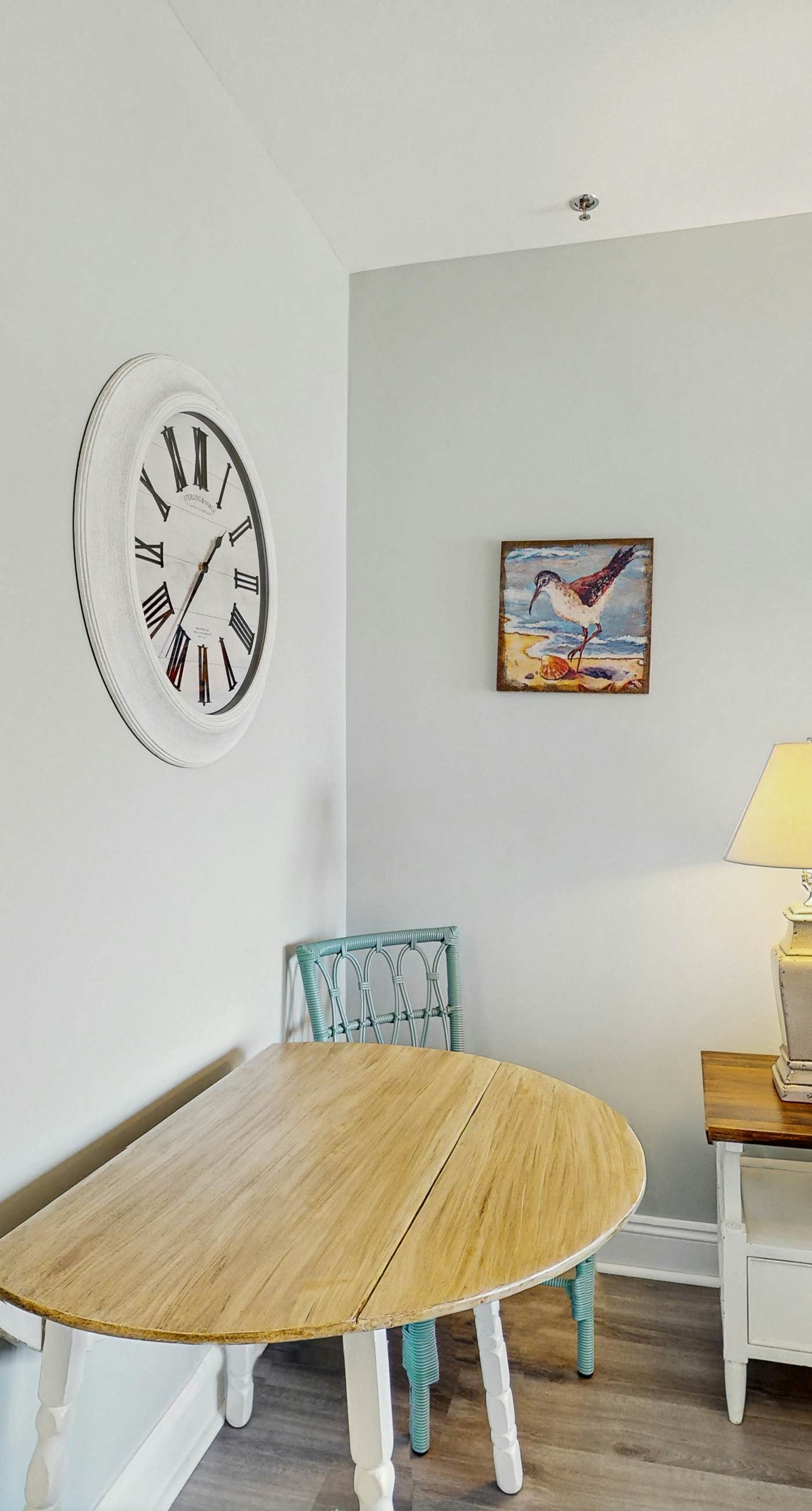 Lakefront dog-friendly condo with water views, pool, hot tub & beach access