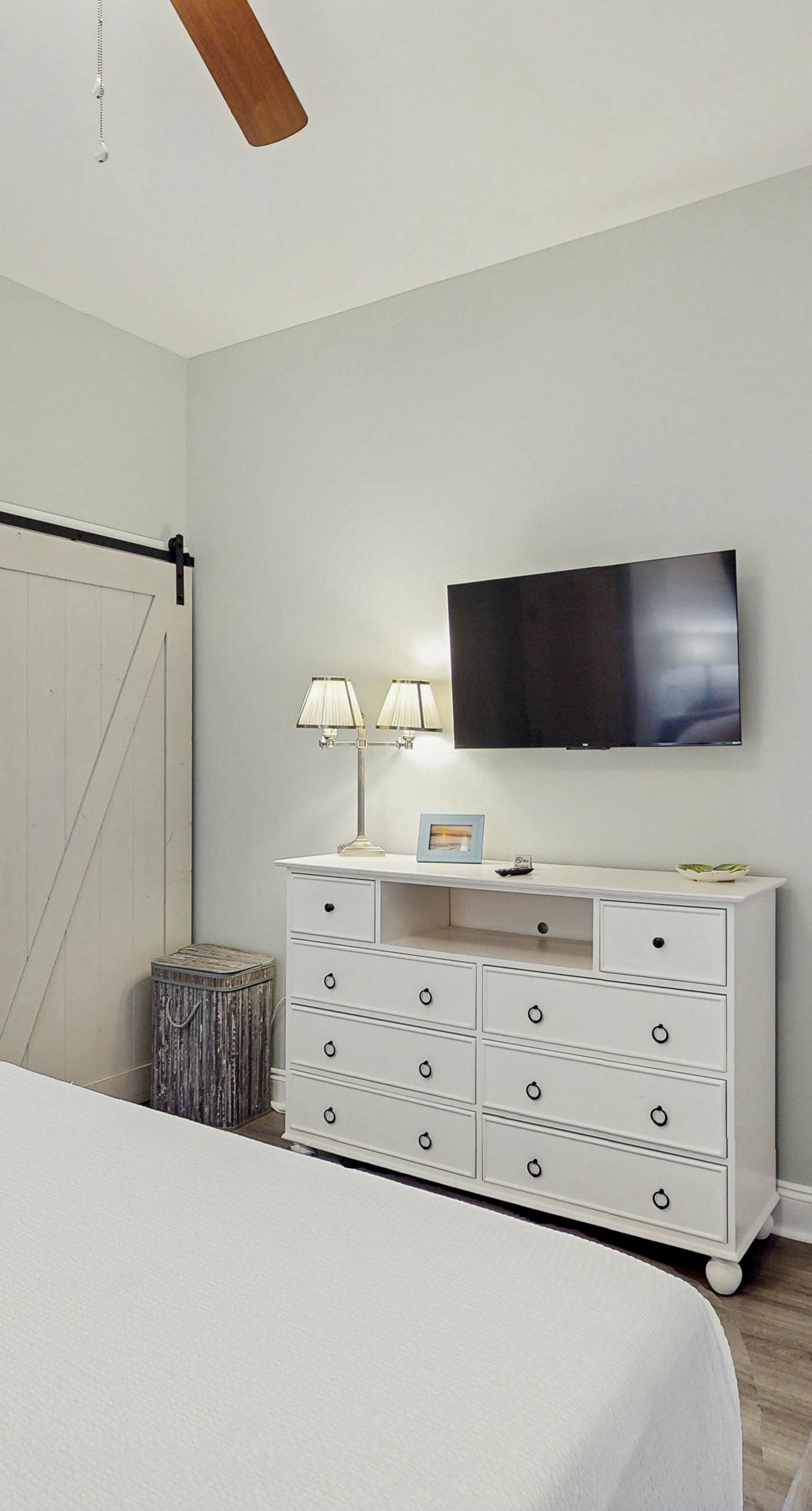 Lakefront dog-friendly condo with water views, pool, hot tub & beach access