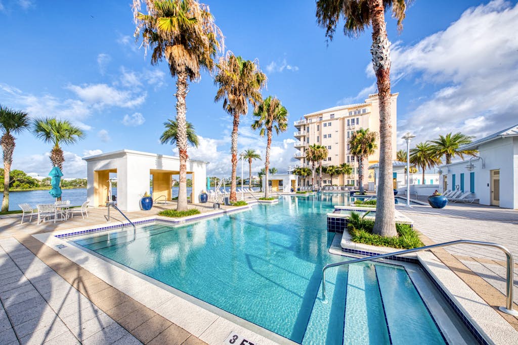 Carillon Beach Inn 106