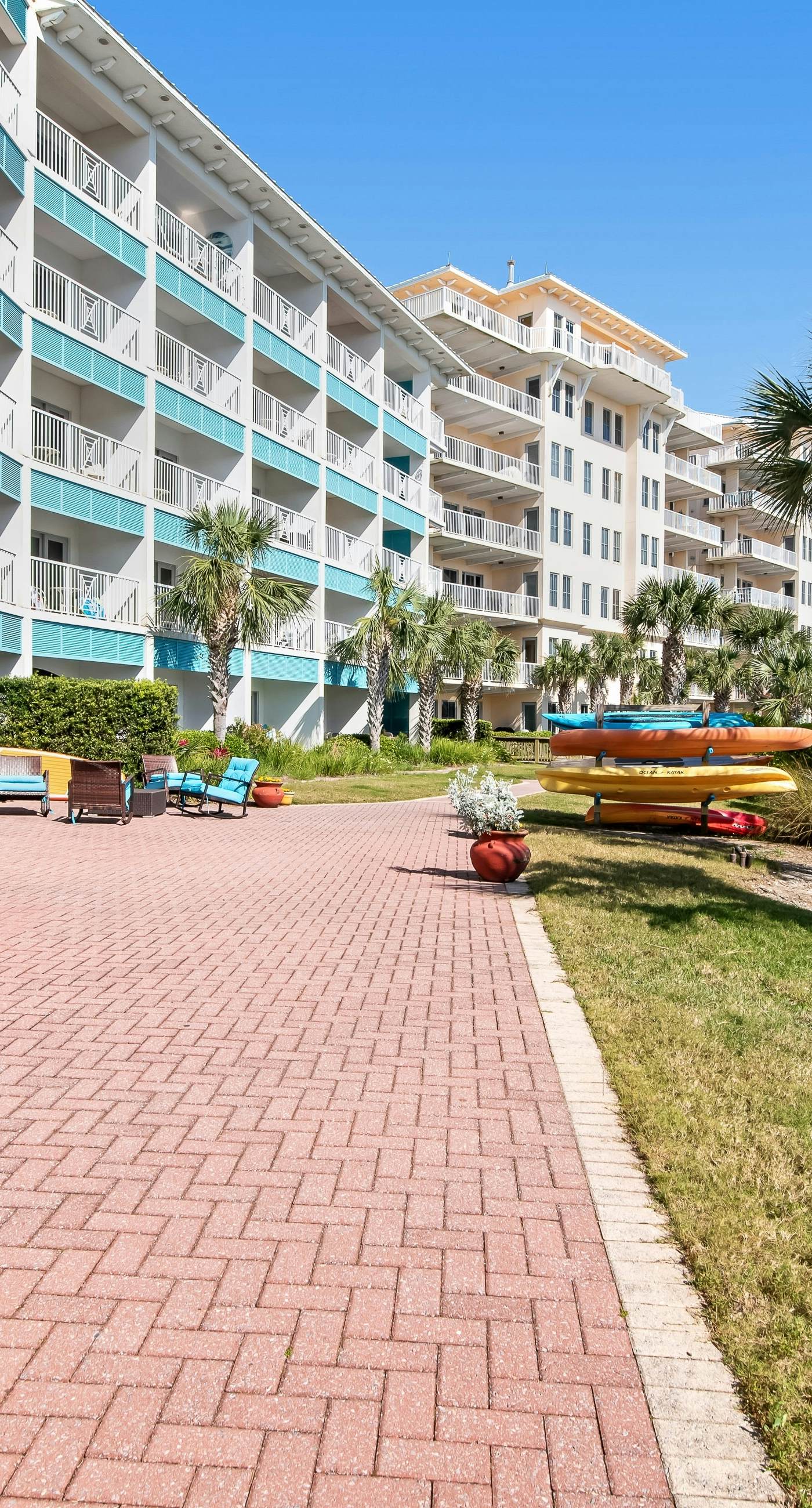 Lakefront dog-friendly condo with water views, pool, hot tub & beach access