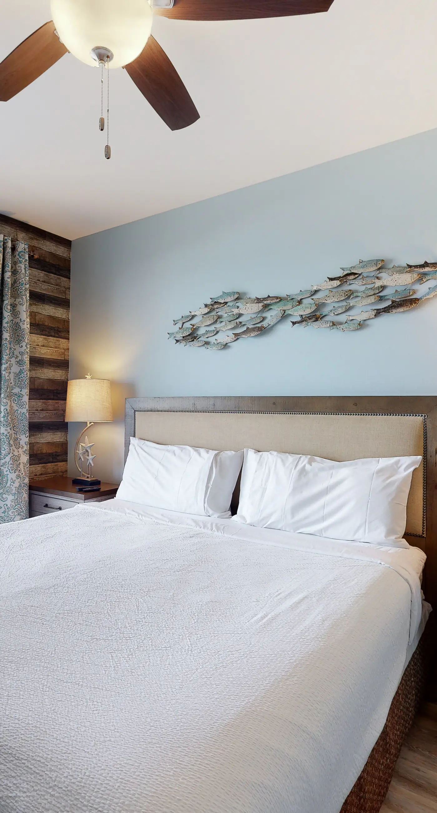 Laketown Wharf 1110