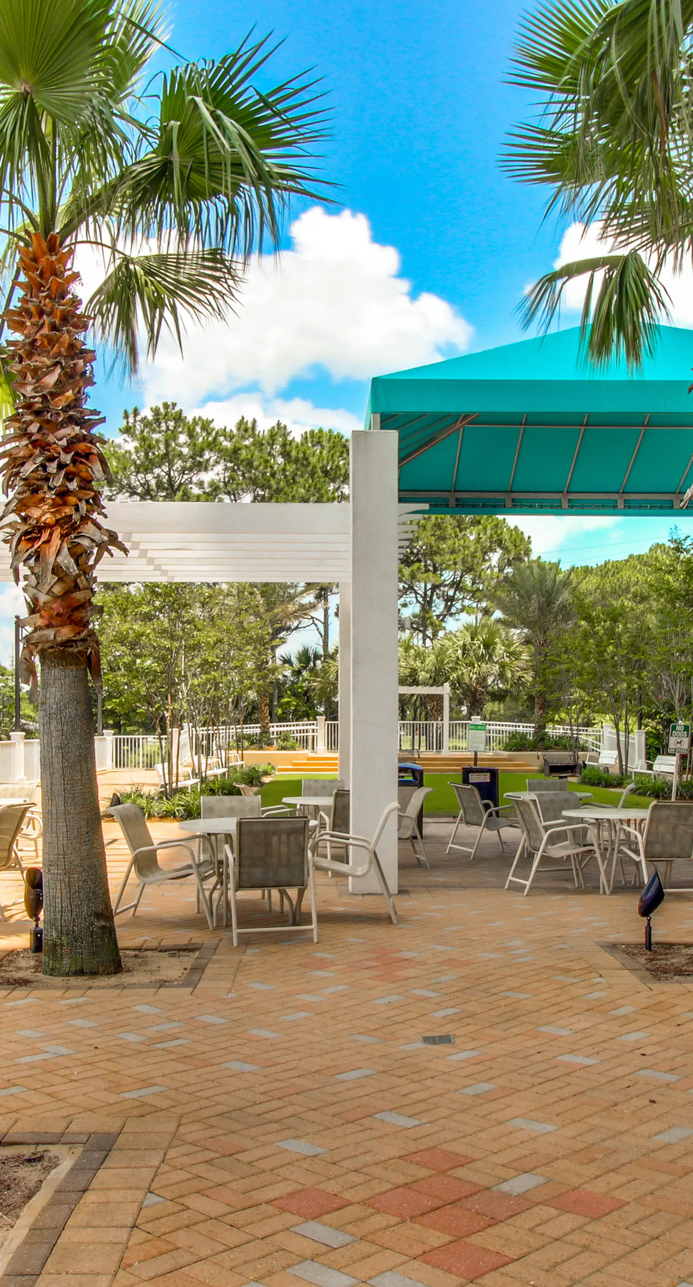 Gulf-view condo steps to beach with balcony, pools, hot tub & gym