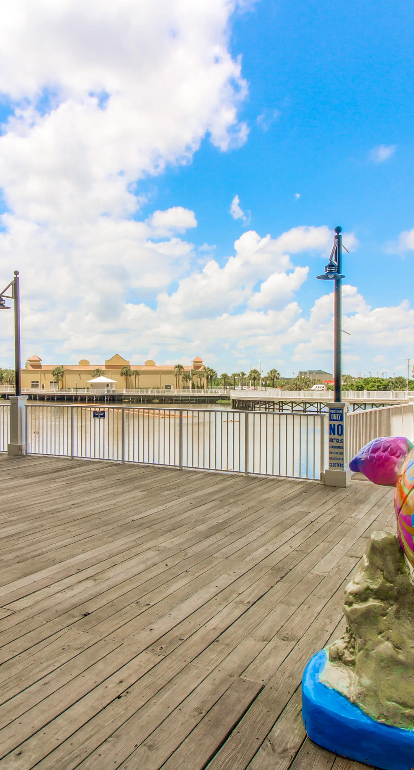 Gulf-view condo steps to beach with balcony, pools, hot tub & gym