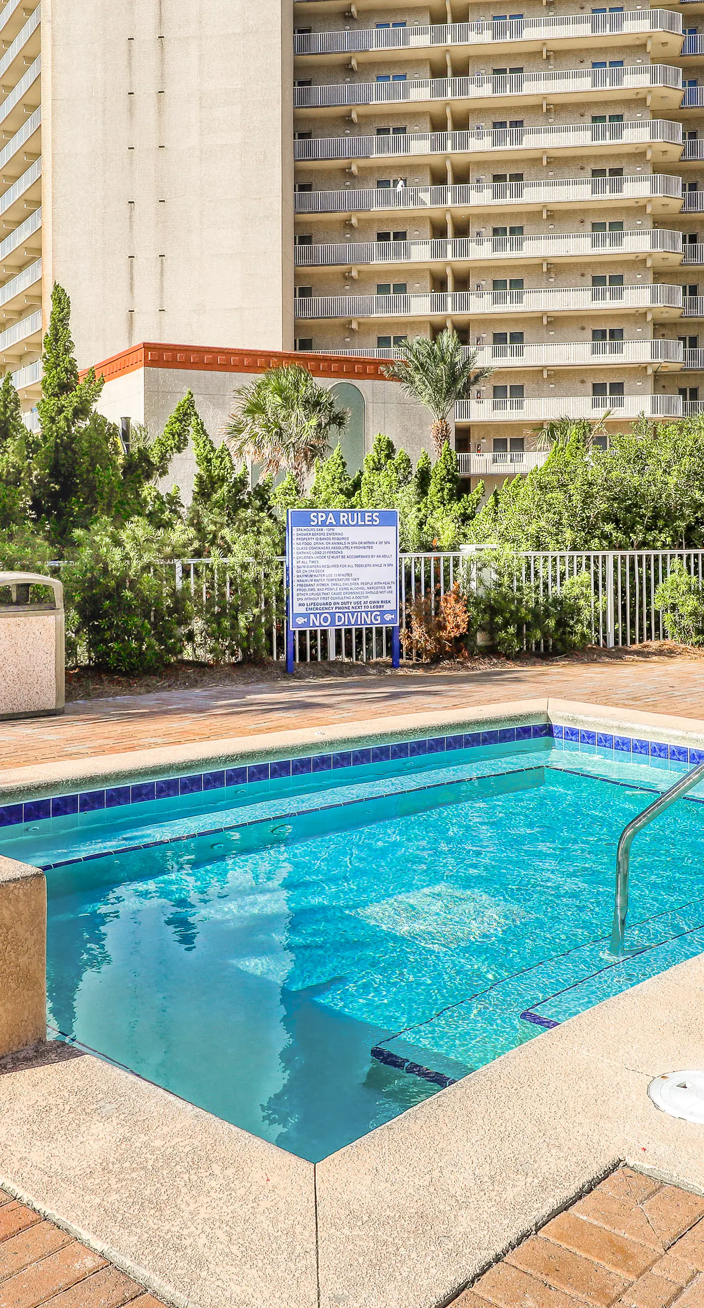 Gulf-view condo steps to beach with balcony, pools, hot tub & gym