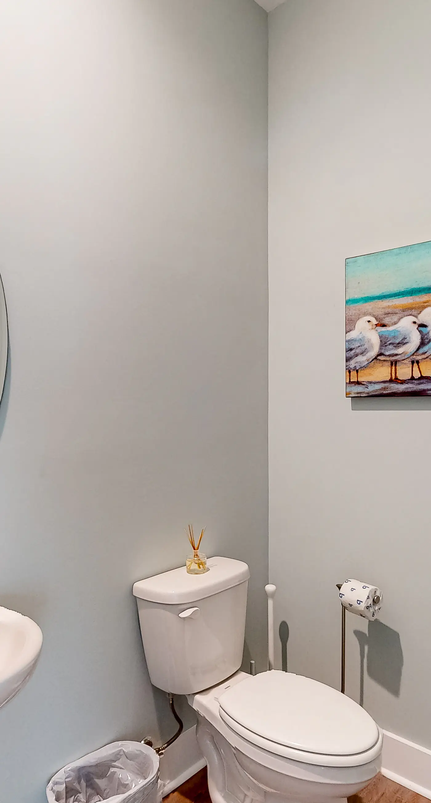 Dog-friendly home on Signal Hill Golf Course with balcony - close to the beach