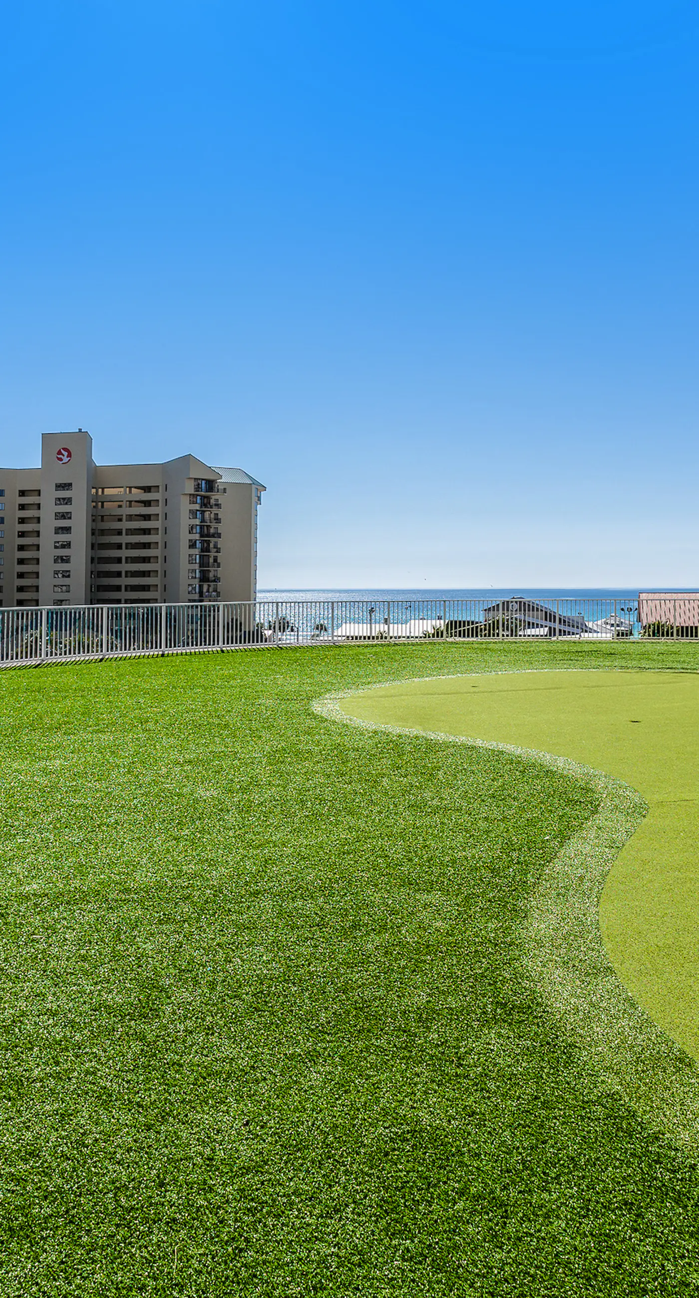 Resort condo w/ five shared pools, a hot tub, beach access, & on-site dining