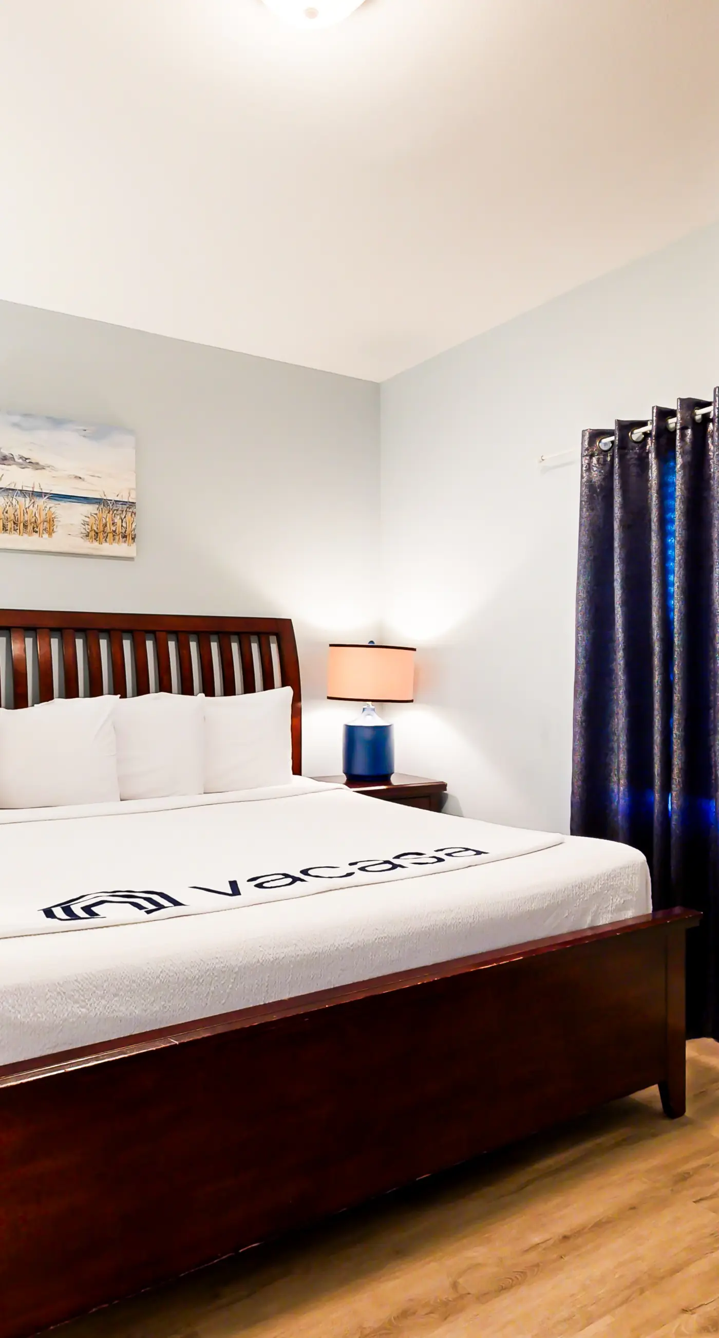 14th floor condo with pool & hot tub access, ocean view, WiFi, W/D, & central AC