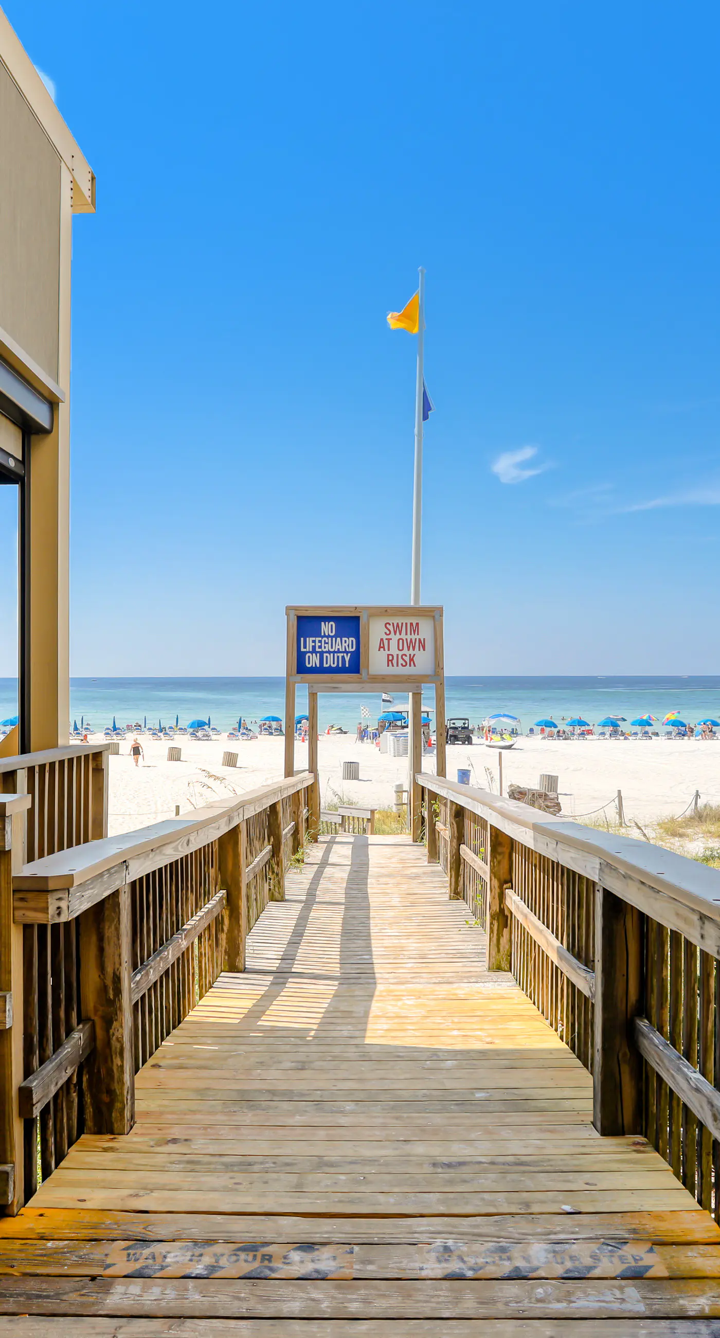 Wonderful Beach Escape W/ Shared Pools/Hot Tubs, Private Balcony, & Free WiFi