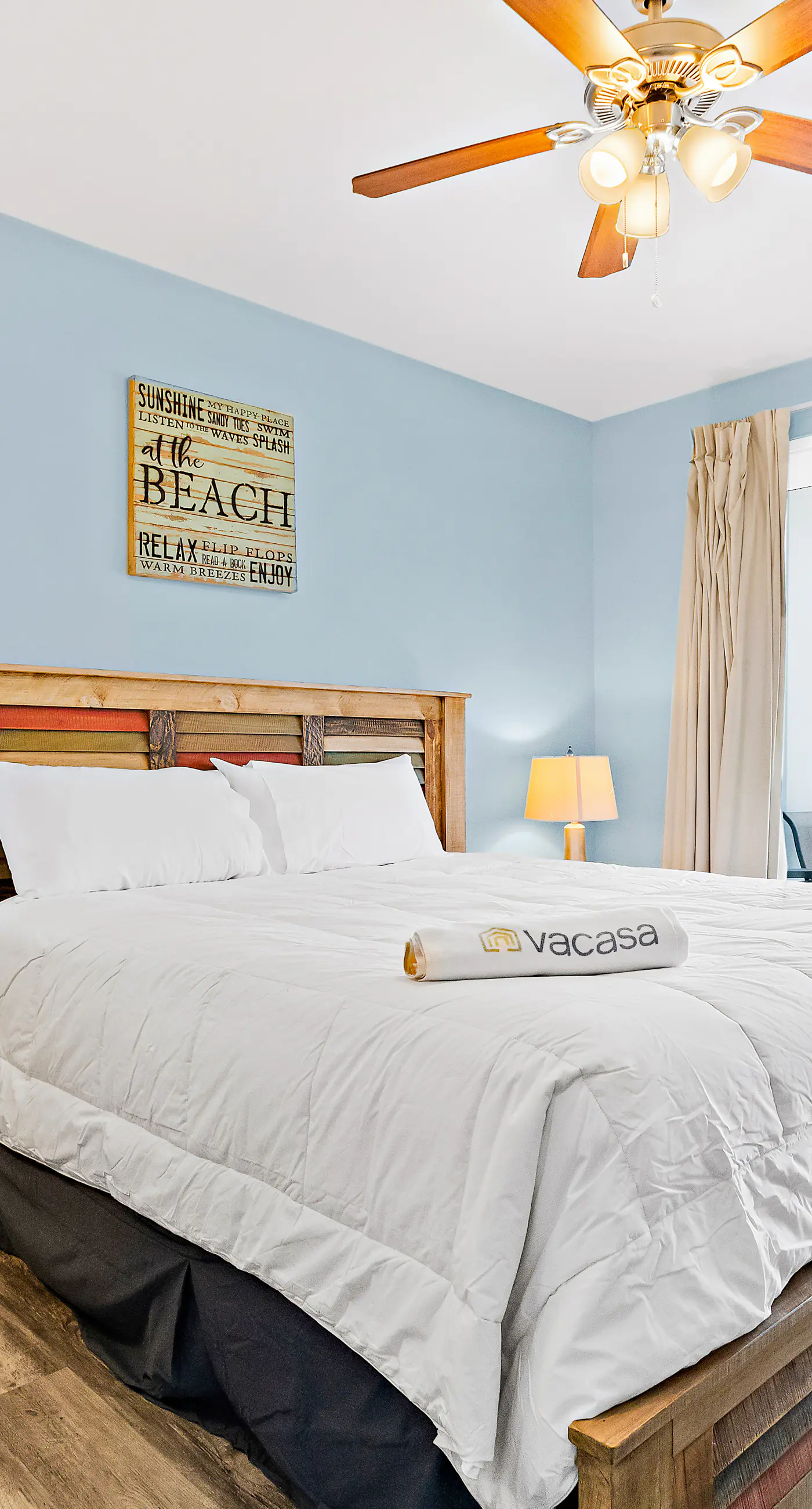 Fantastic beach and lake view condo with shared pools and hot tub