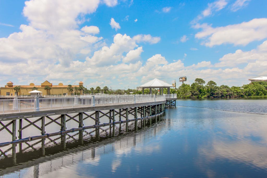 Laketown Wharf 714