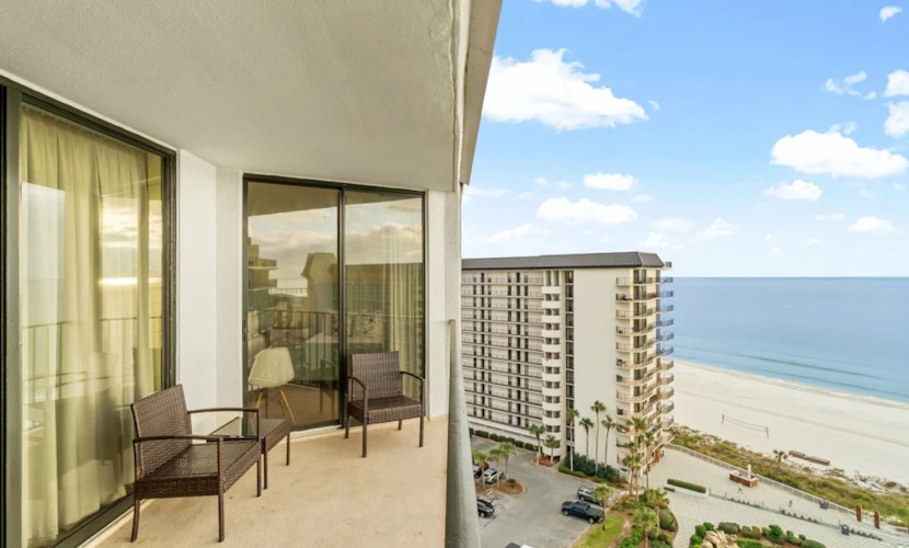 Edgewater Beach Resort T1-1204