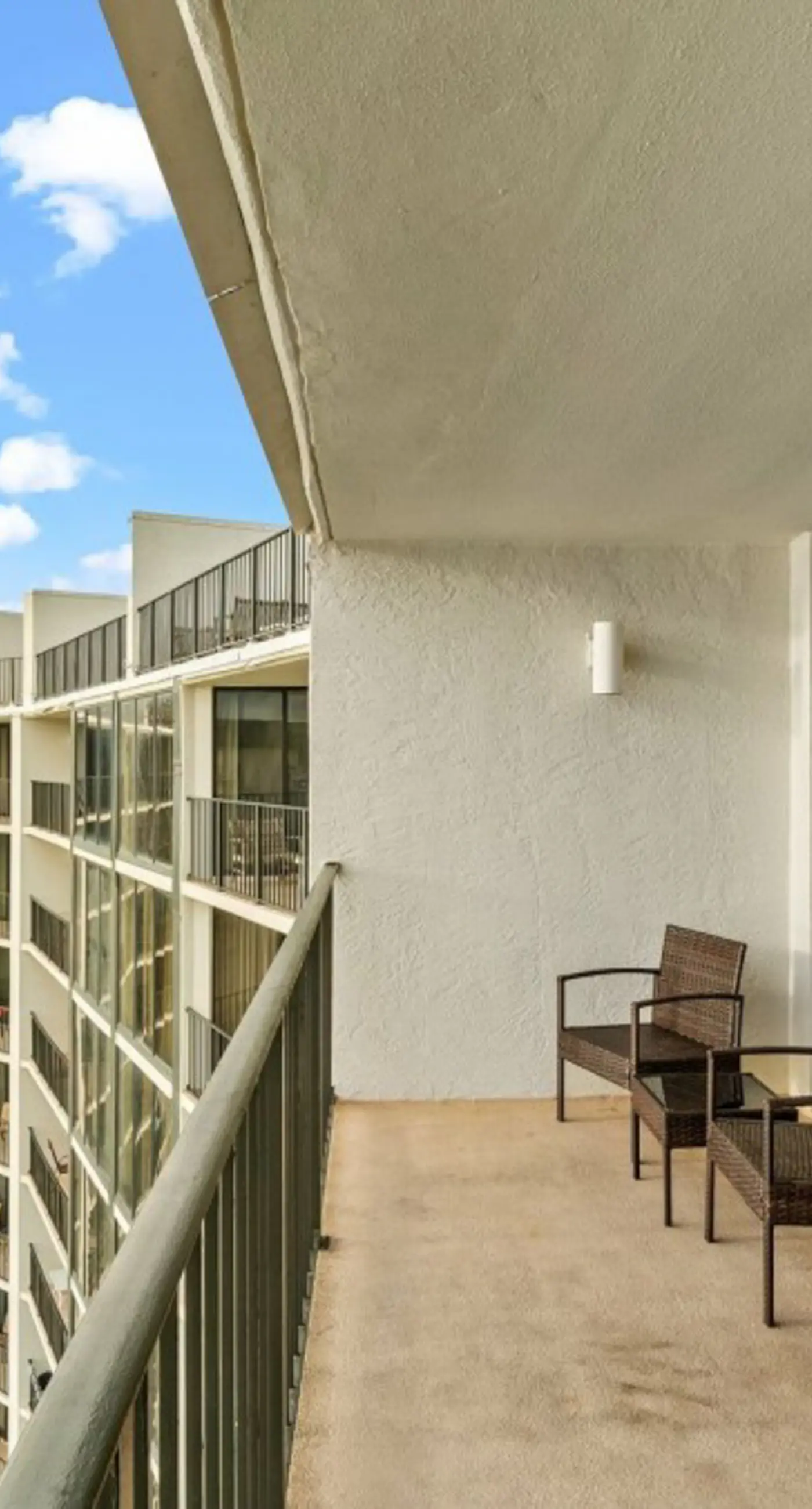 Edgewater Beach Resort T1-1204