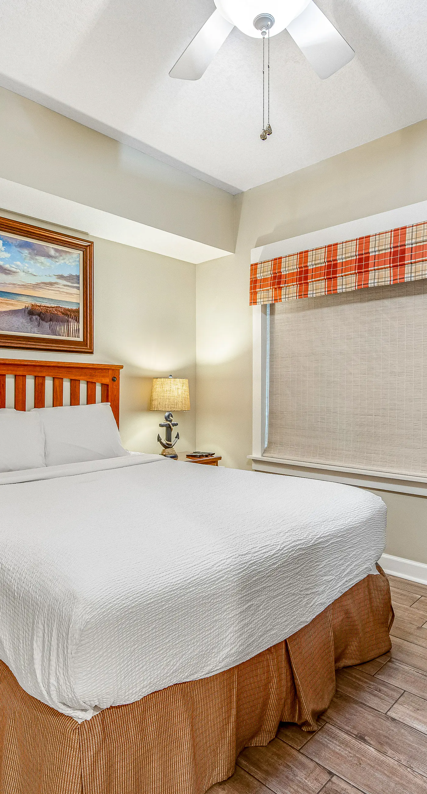 15th-floor Gulf-front condo with beach view, balcony, heated pool, hot tub & gym